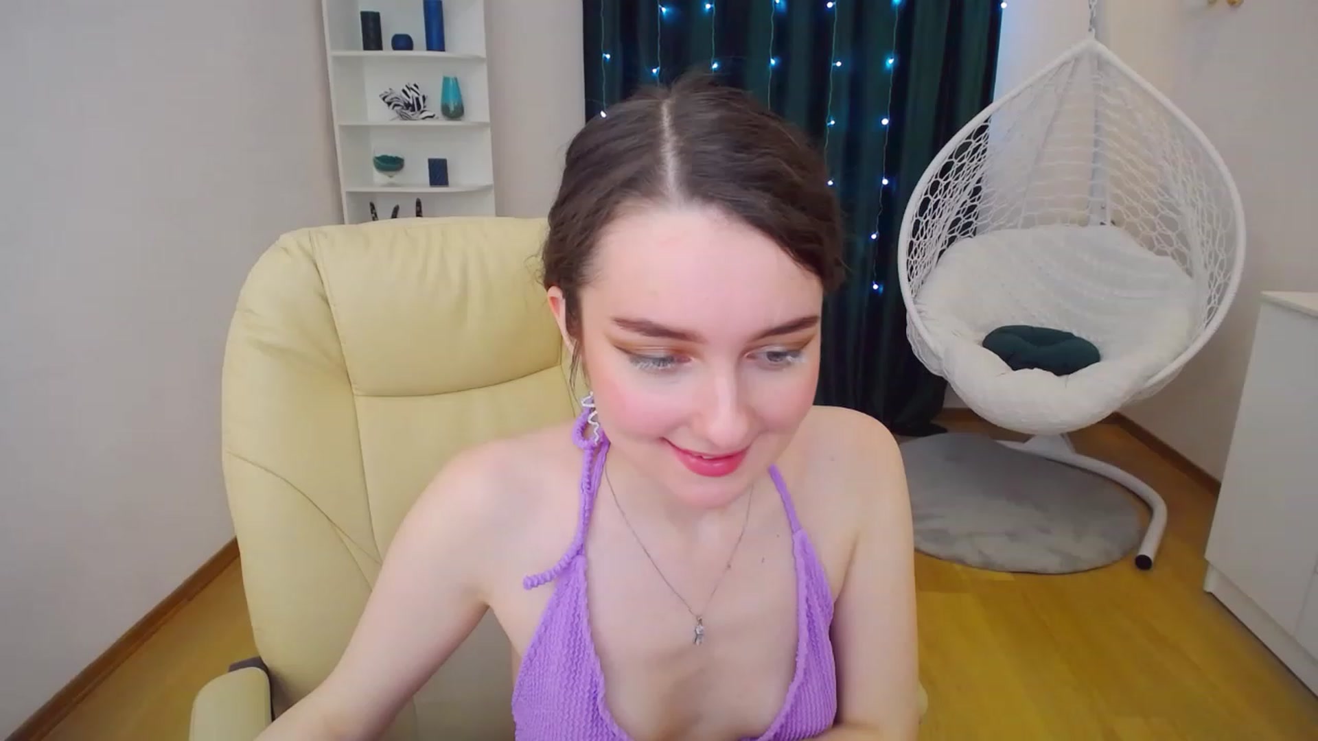 Gallery image thumbnail from OceanFeelss's myfreecams stream on, 02/12/2023, 15:32 image 1 of 20