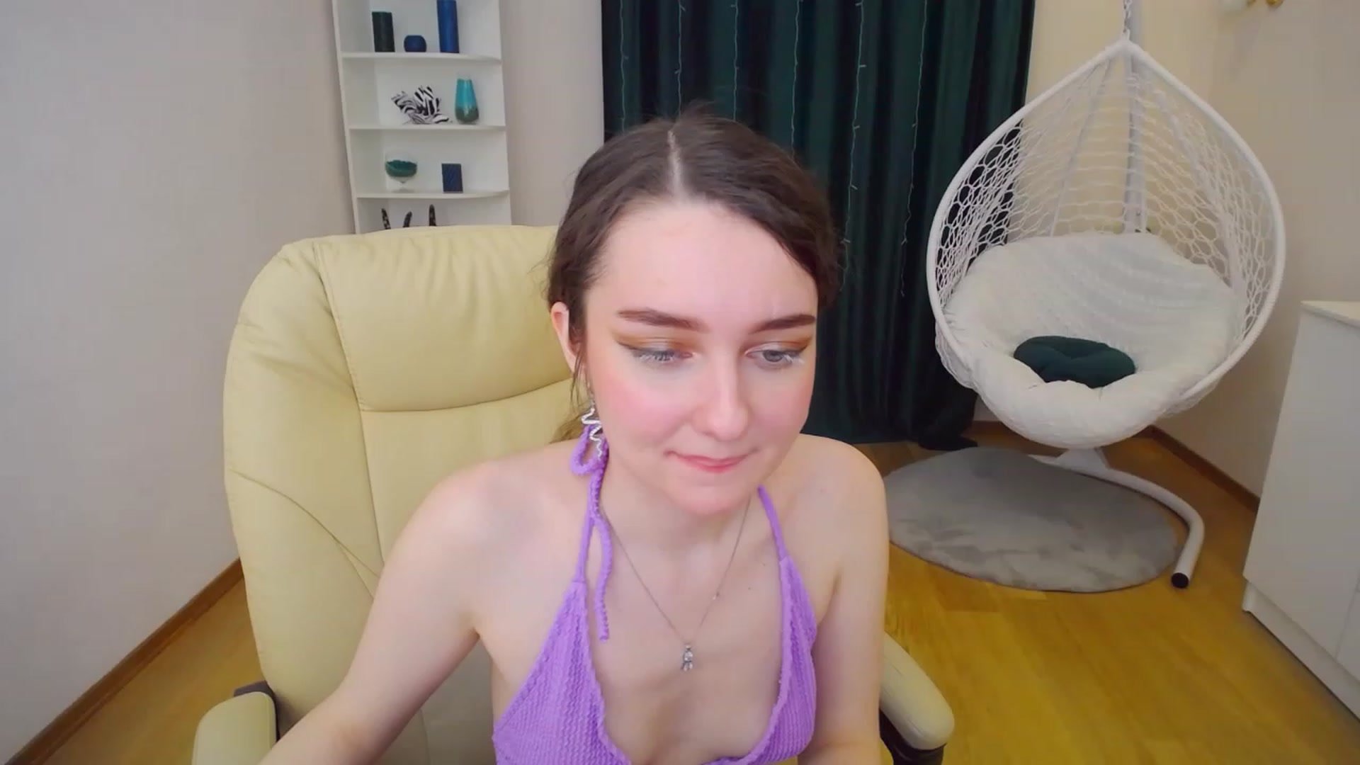 Gallery image thumbnail from OceanFeelss's myfreecams stream on, 02/12/2023, 15:32 image 11 of 20