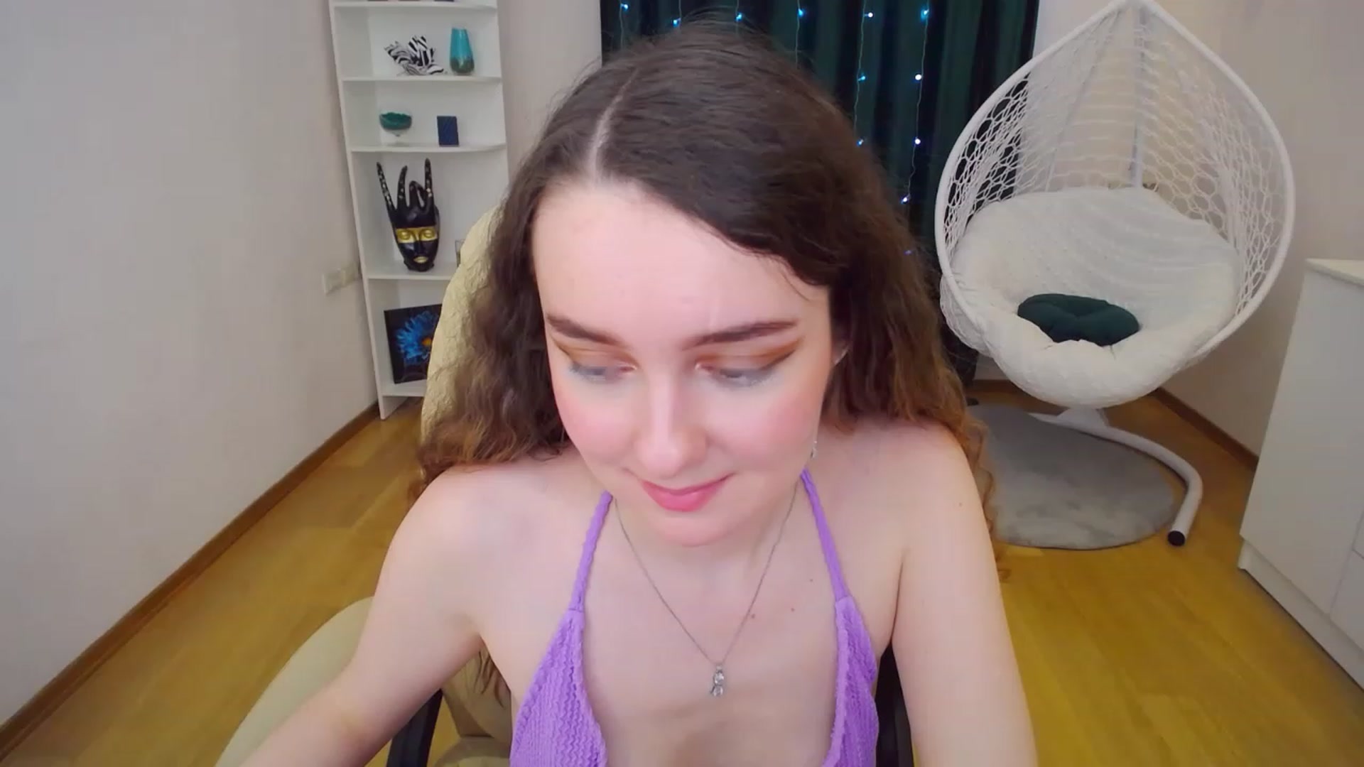 Gallery image thumbnail from OceanFeelss's myfreecams stream on, 02/12/2023, 16:46 image 17 of 20