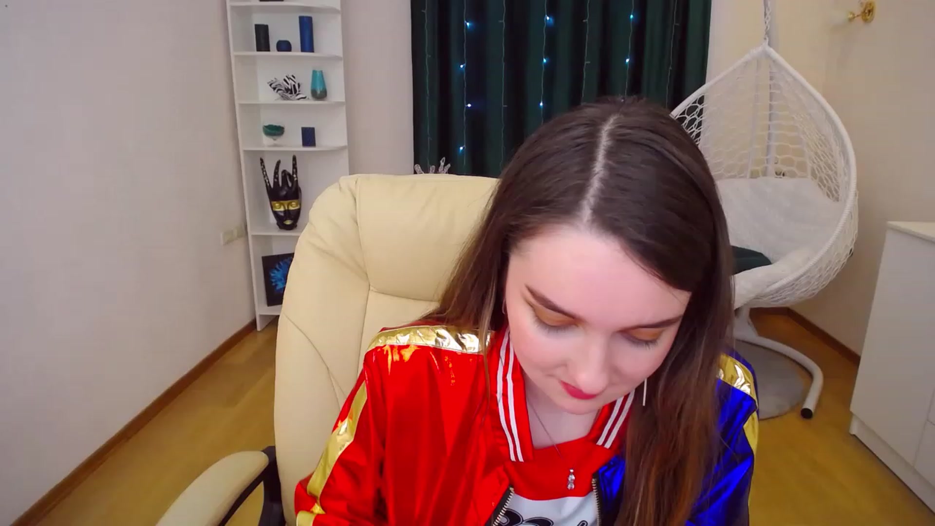Gallery image thumbnail from OceanFeelss's myfreecams stream on, 02/13/2023, 09:48 image 18 of 20