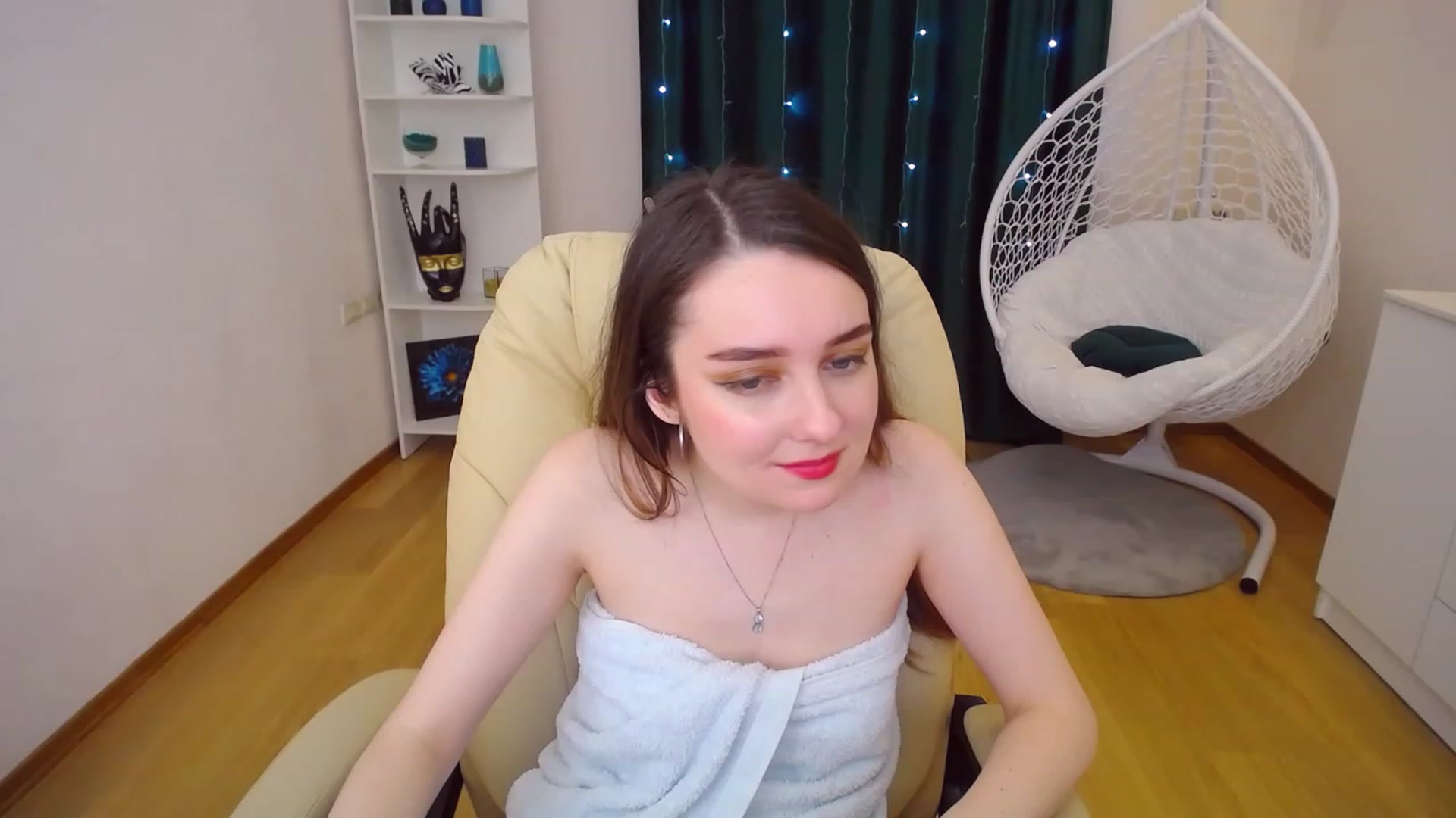 Gallery image thumbnail from OceanFeelss's myfreecams stream on, 02/13/2023, 09:48 image 5 of 20