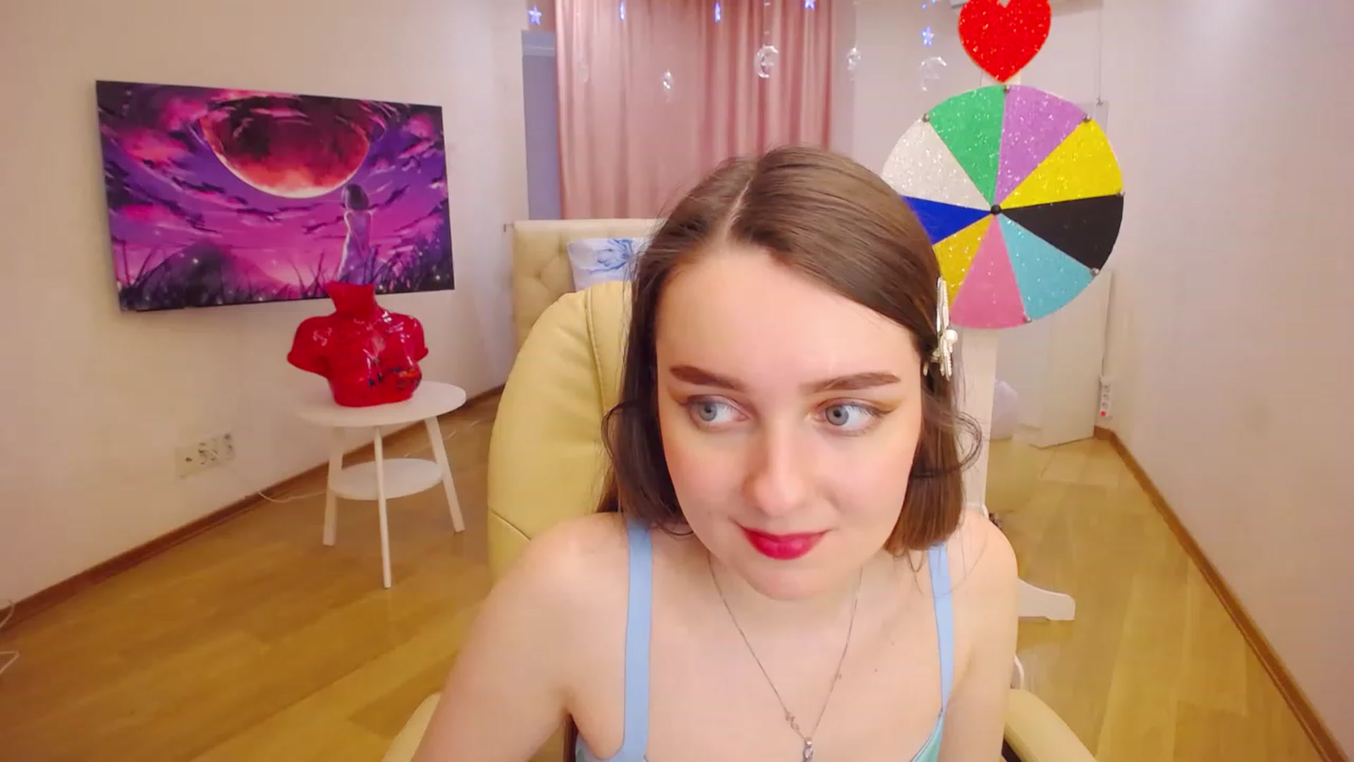 Gallery image thumbnail from OceanFeelss's myfreecams stream on, 02/14/2023, 09:21 image 14 of 20