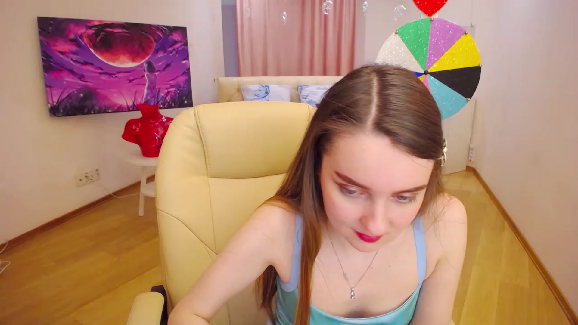 Gallery image thumbnail from OceanFeelss's myfreecams stream on, 02/14/2023, 09:21 image 10 of 20