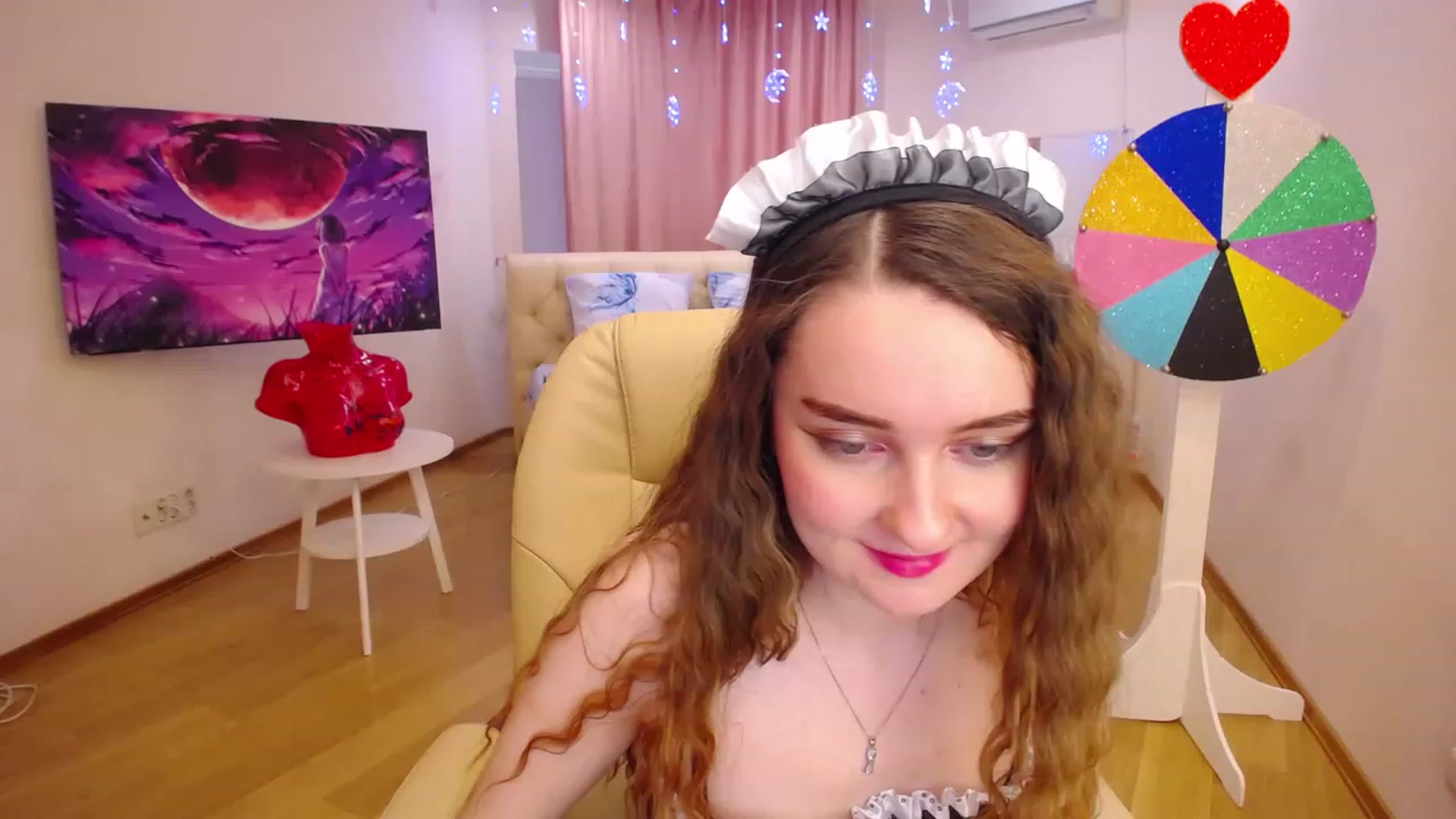 Gallery image thumbnail from OceanFeelss's myfreecams stream on, 02/17/2023, 08:38 image 14 of 20