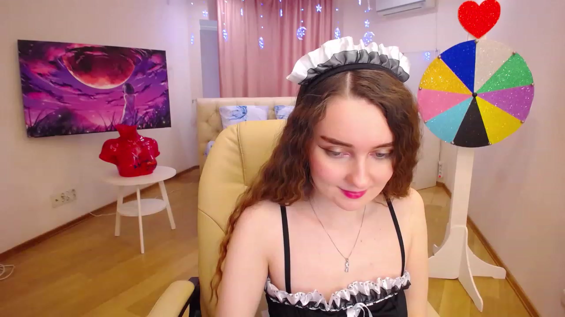 Gallery image thumbnail from OceanFeelss's myfreecams stream on, 02/17/2023, 08:38 image 12 of 20