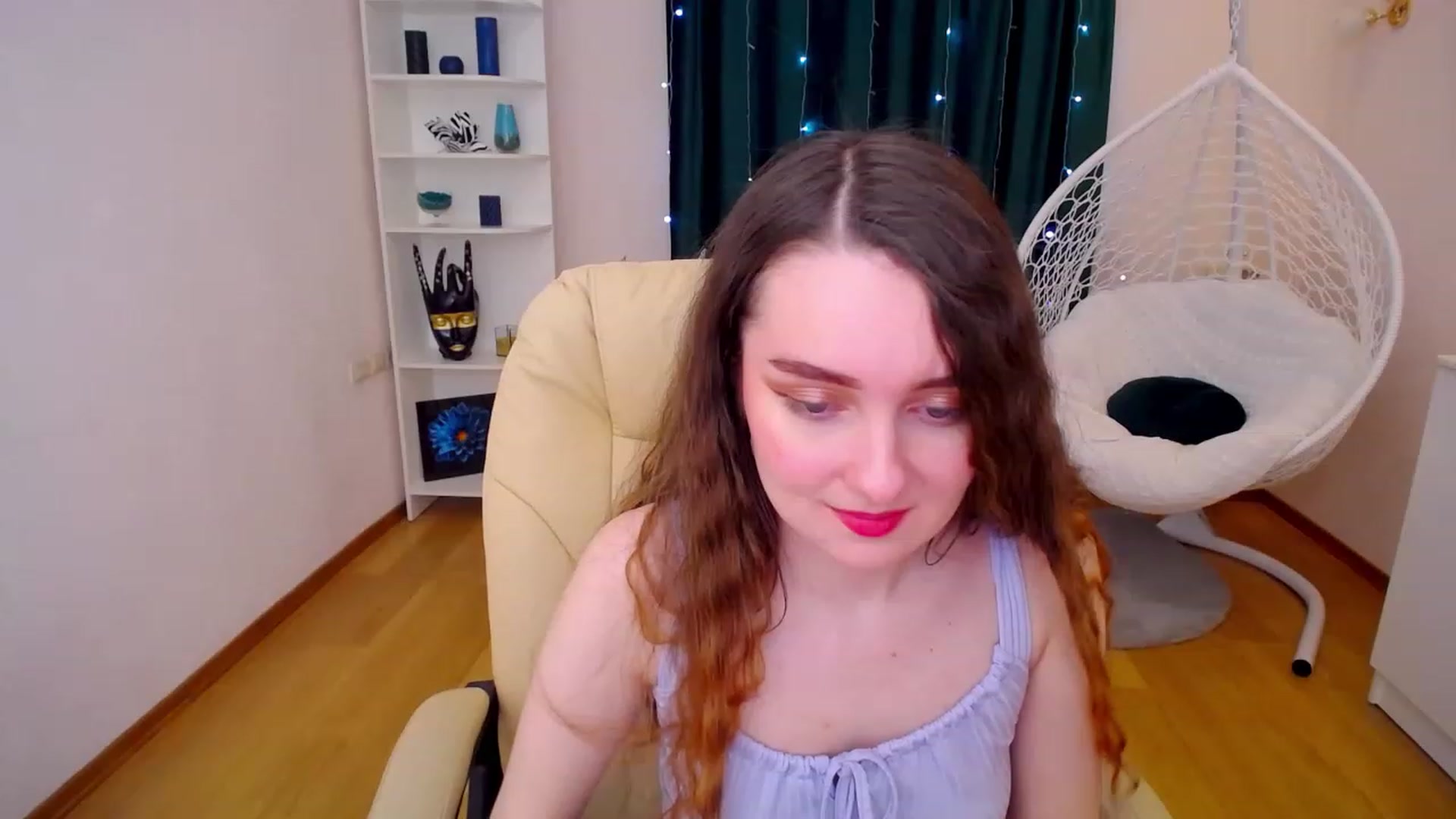 Gallery image thumbnail from OceanFeelss's myfreecams stream on, 02/19/2023, 10:54 image 12 of 20