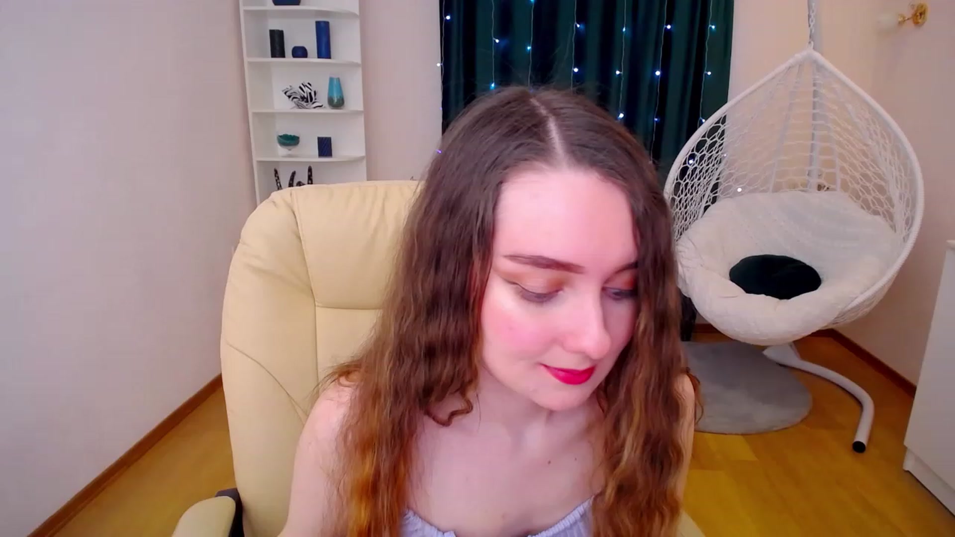 Gallery image thumbnail from OceanFeelss's myfreecams stream on, 02/19/2023, 10:54 image 2 of 20