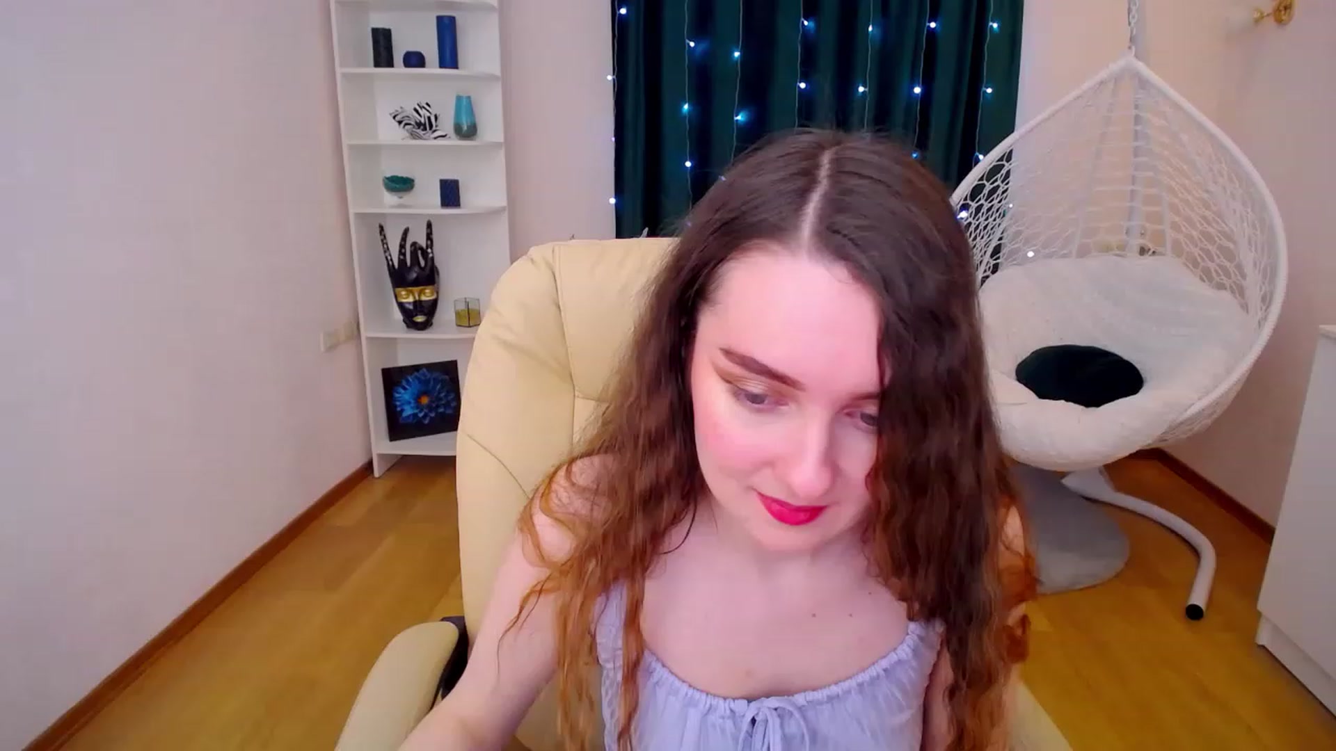 Gallery image thumbnail from OceanFeelss's myfreecams stream on, 02/19/2023, 10:54 image 10 of 20