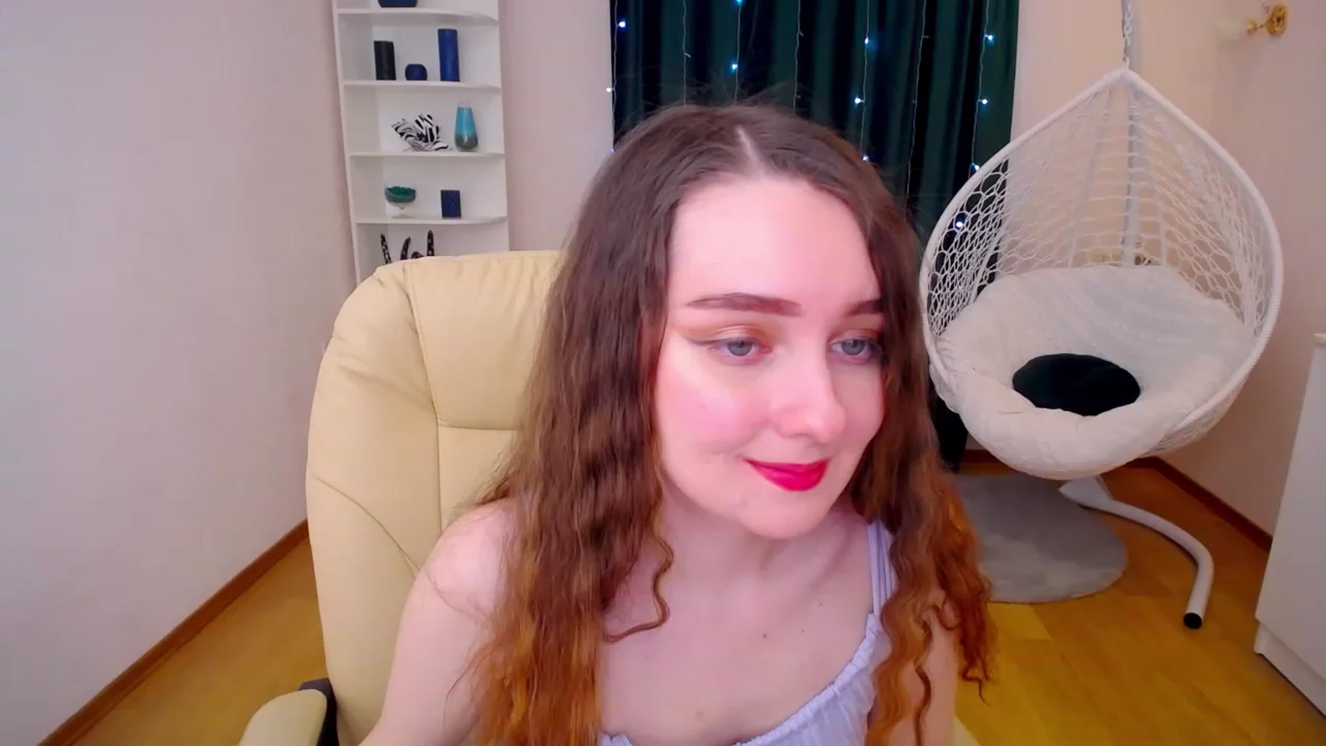 Gallery image thumbnail from OceanFeelss's myfreecams stream on, 02/19/2023, 10:54 image 3 of 20