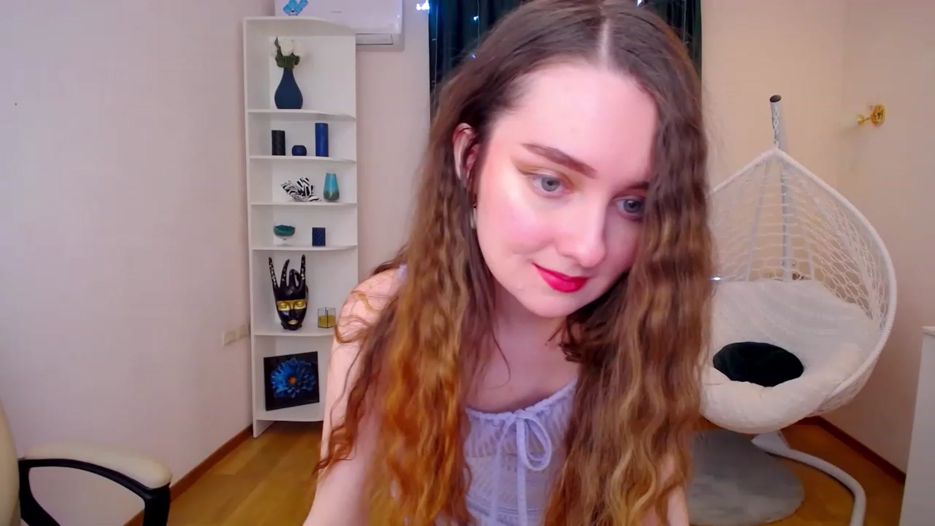 Gallery image thumbnail from OceanFeelss's myfreecams stream on, 02/19/2023, 10:54 image 16 of 20
