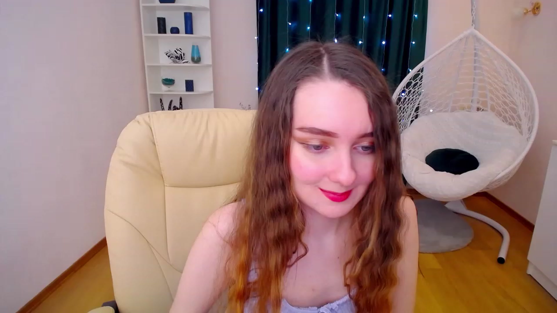 Gallery image thumbnail from OceanFeelss's myfreecams stream on, 02/19/2023, 10:54 image 1 of 20