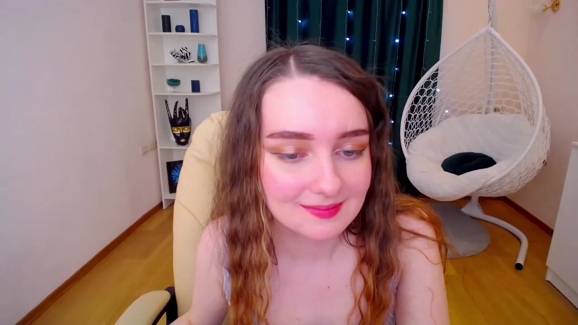 Gallery image thumbnail from OceanFeelss's myfreecams stream on, 02/19/2023, 12:01 image 8 of 20