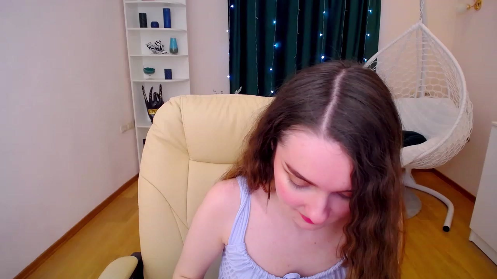 Gallery image thumbnail from OceanFeelss's myfreecams stream on, 02/19/2023, 12:01 image 2 of 20
