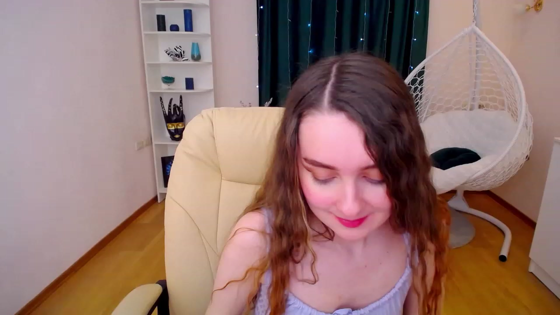 Gallery image thumbnail from OceanFeelss's myfreecams stream on, 02/19/2023, 12:01 image 6 of 20