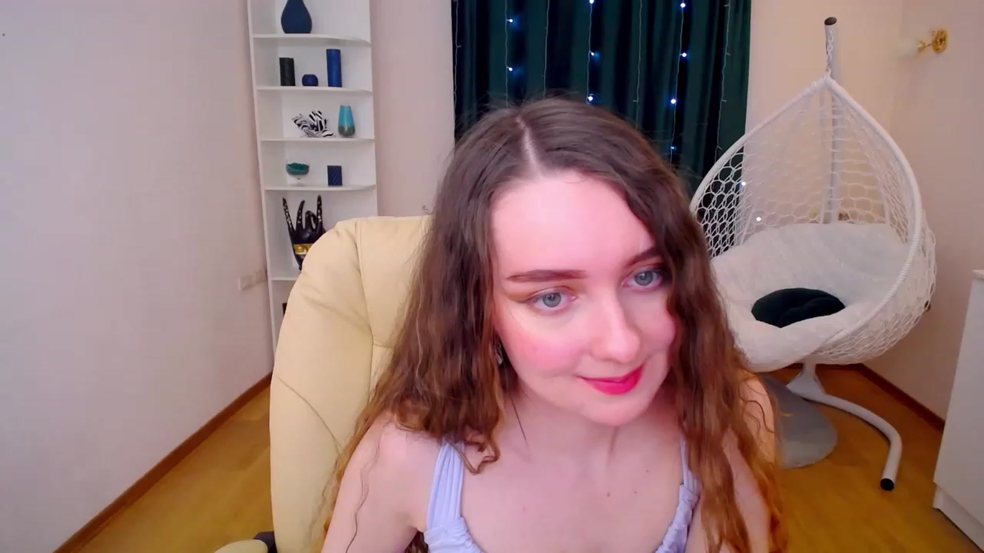 Gallery image thumbnail from OceanFeelss's myfreecams stream on, 02/19/2023, 12:01 image 1 of 20