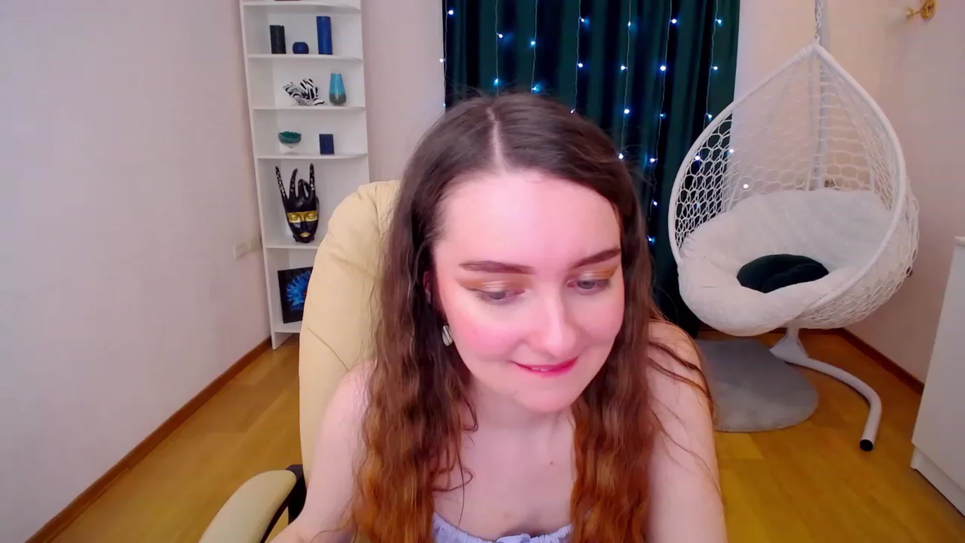 Gallery image thumbnail from OceanFeelss's myfreecams stream on, 02/19/2023, 12:01 image 15 of 20
