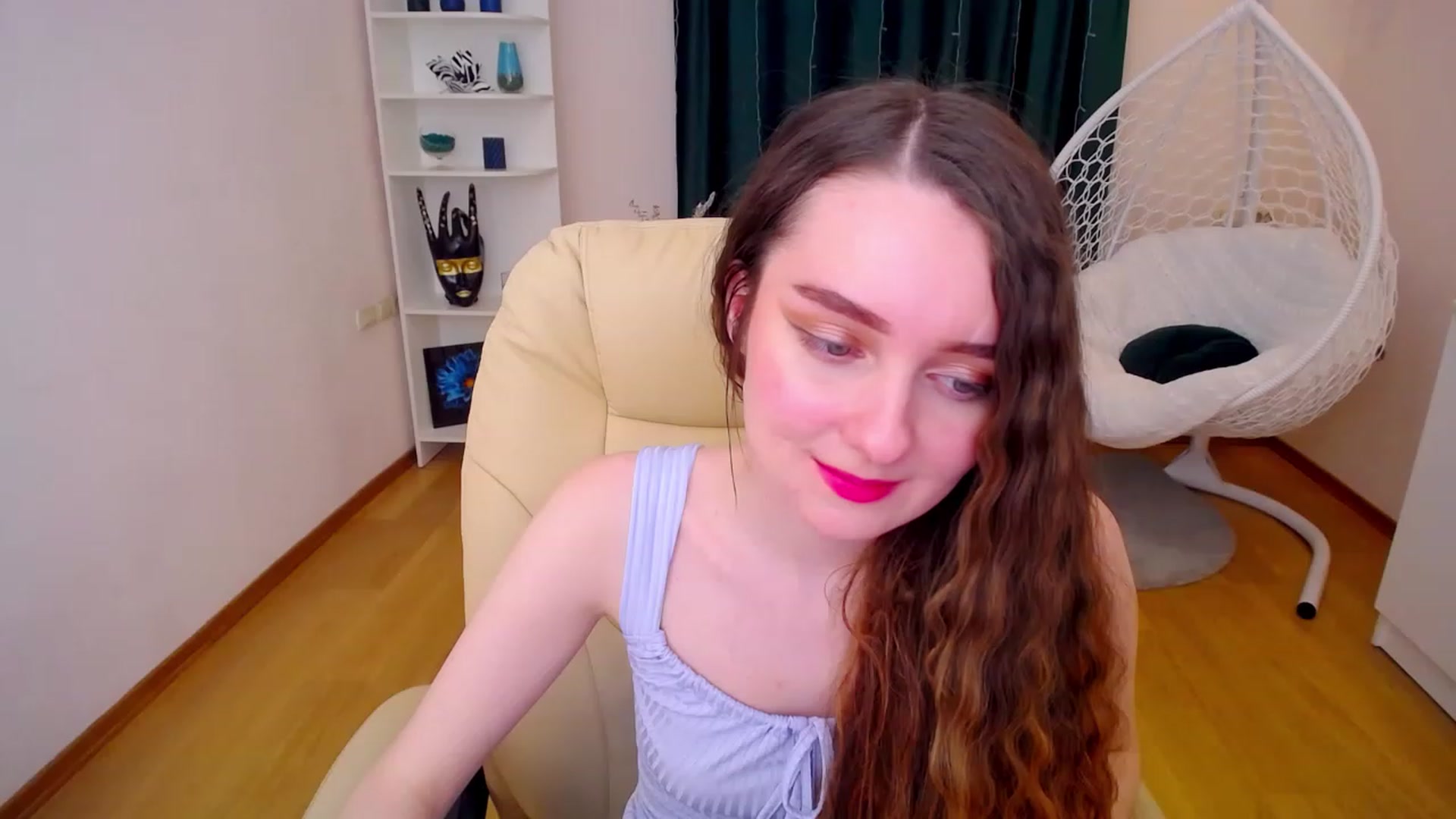 Gallery image thumbnail from OceanFeelss's myfreecams stream on, 02/19/2023, 13:47 image 16 of 20