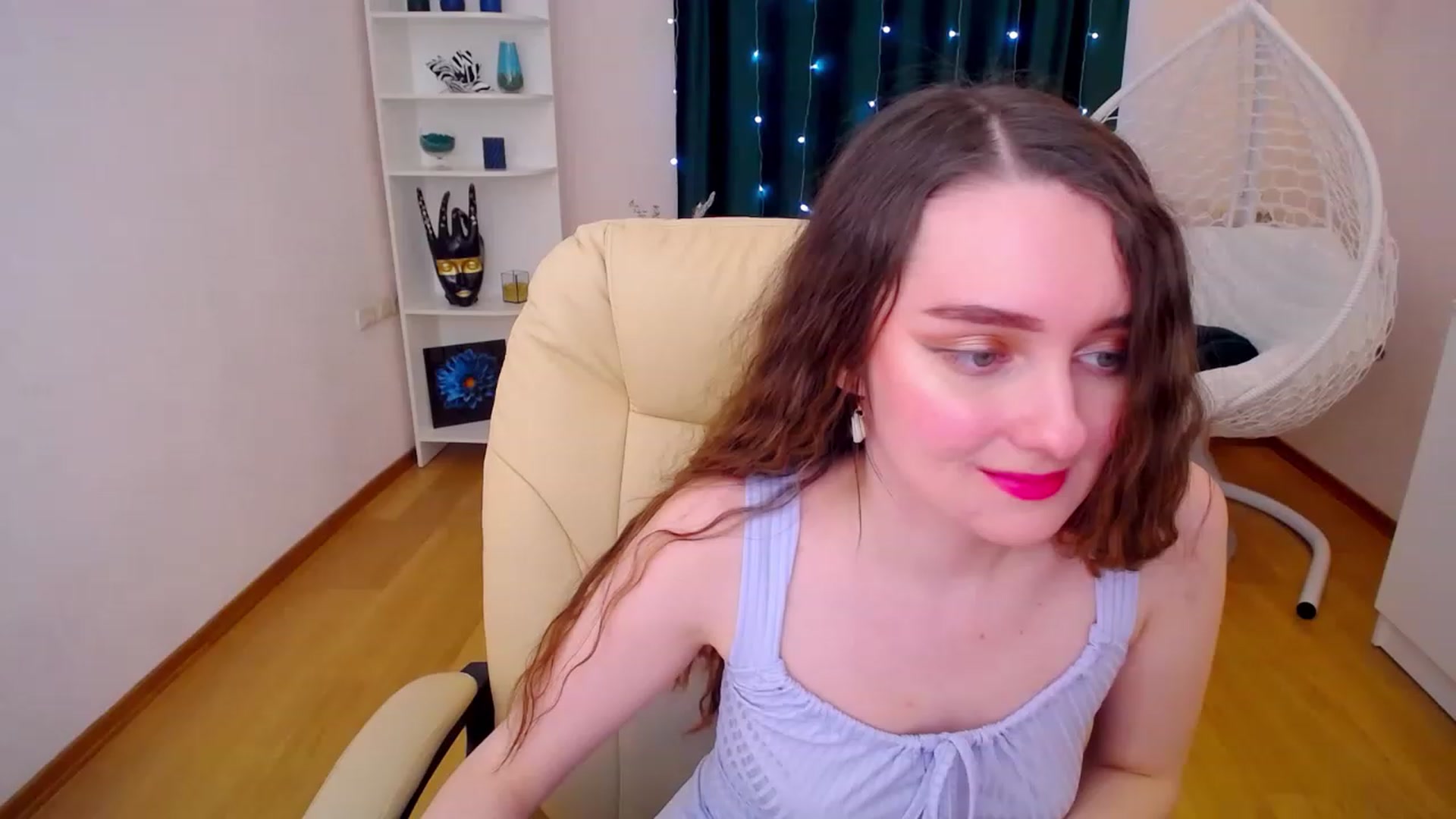 Gallery image thumbnail from OceanFeelss's myfreecams stream on, 02/19/2023, 13:47 image 19 of 20