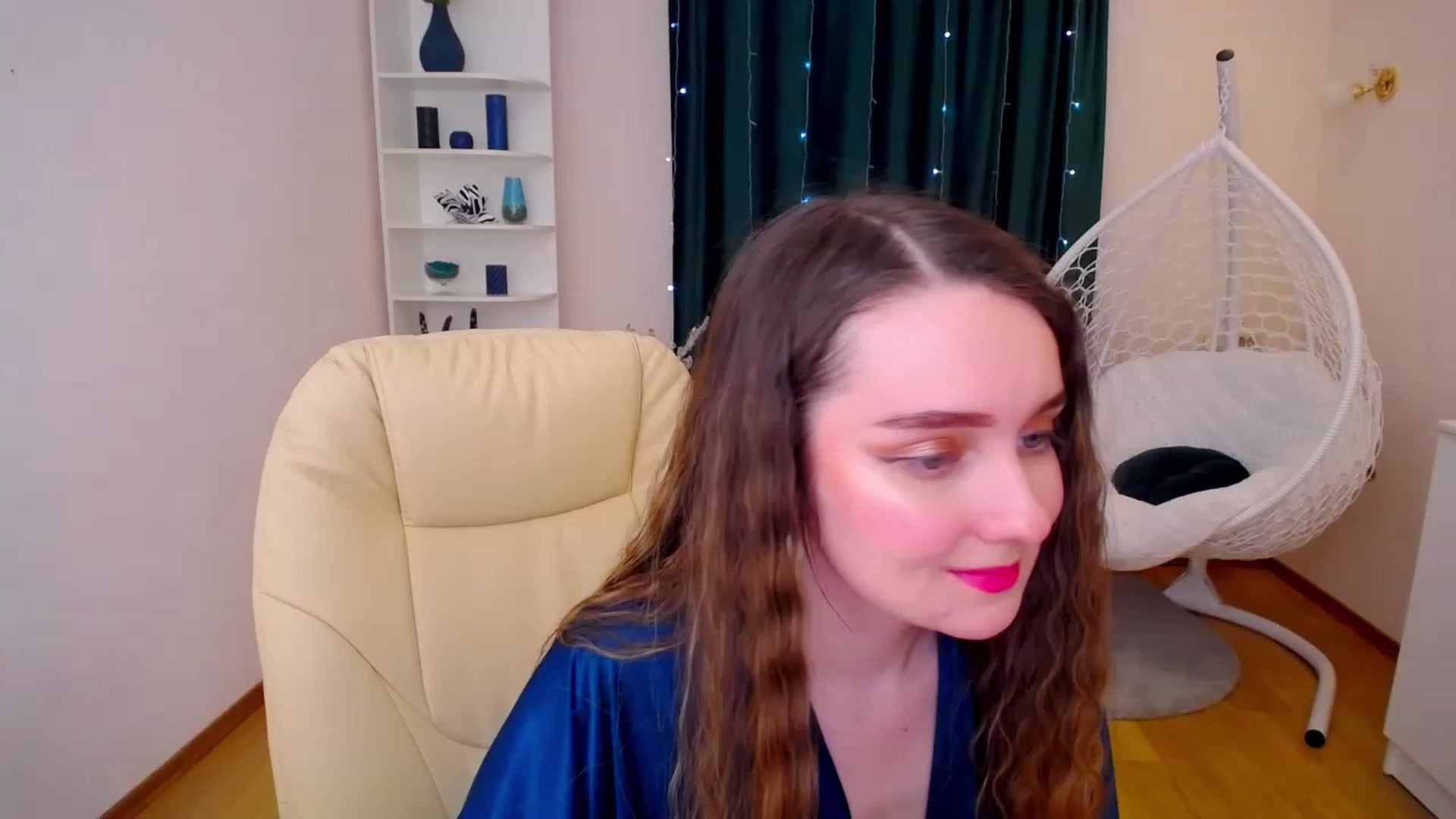 Gallery image thumbnail from OceanFeelss's myfreecams stream on, 02/19/2023, 14:47 image 5 of 20