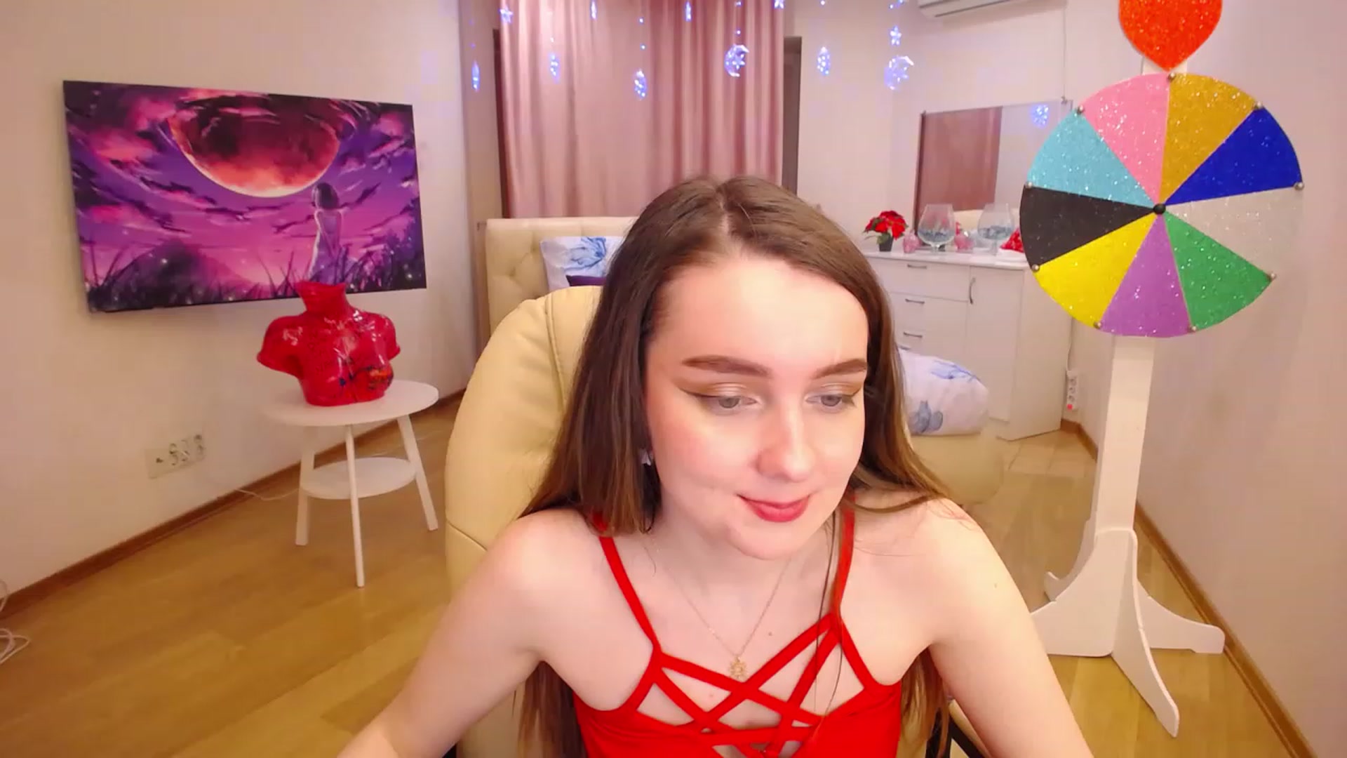 Gallery image thumbnail from OceanFeelss's myfreecams stream on, 02/20/2023, 20:14 image 13 of 20