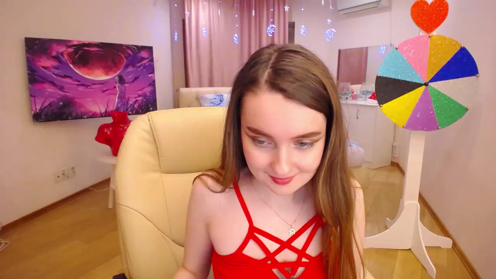 Gallery image thumbnail from OceanFeelss's myfreecams stream on, 02/20/2023, 20:14 image 19 of 20