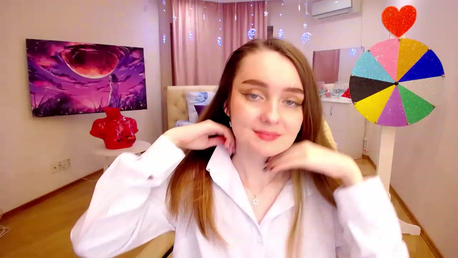 Gallery image thumbnail from OceanFeelss's myfreecams stream on, 02/20/2023, 22:13 image 1 of 20
