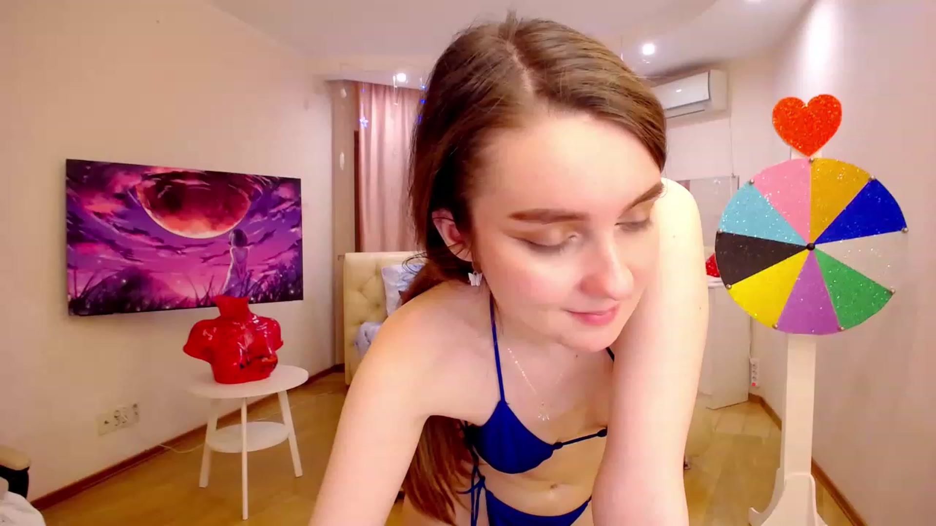 Gallery image thumbnail from OceanFeelss's myfreecams stream on, 02/21/2023, 01:12 image 5 of 20