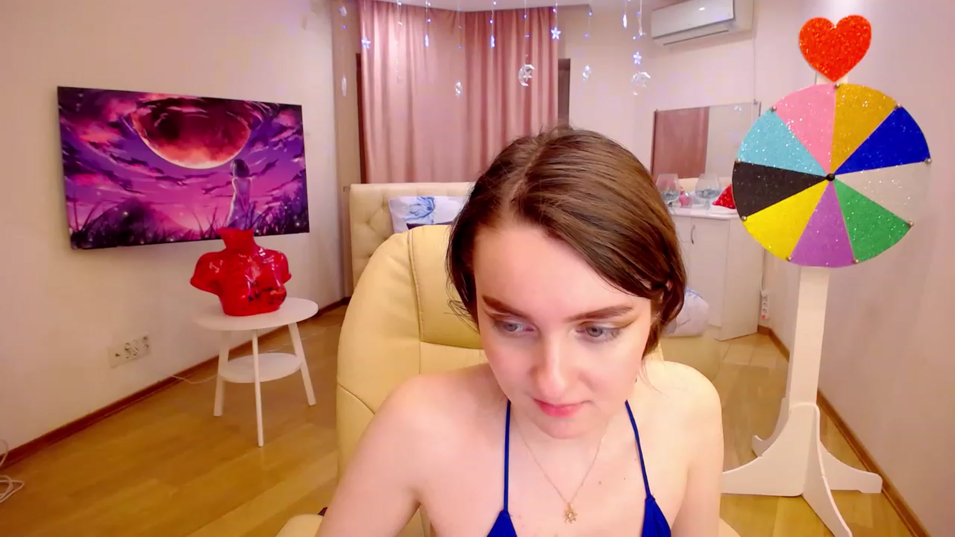 Gallery image thumbnail from OceanFeelss's myfreecams stream on, 02/21/2023, 01:12 image 8 of 20