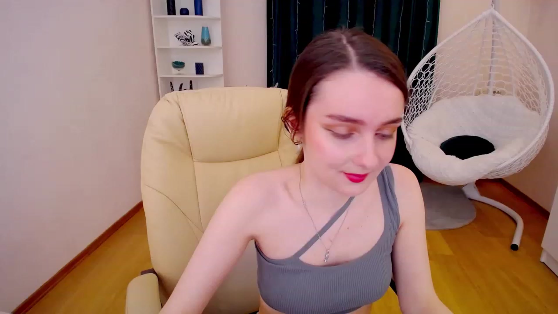 Gallery image thumbnail from OceanFeelss's myfreecams stream on, 02/26/2023, 12:07 image 18 of 20