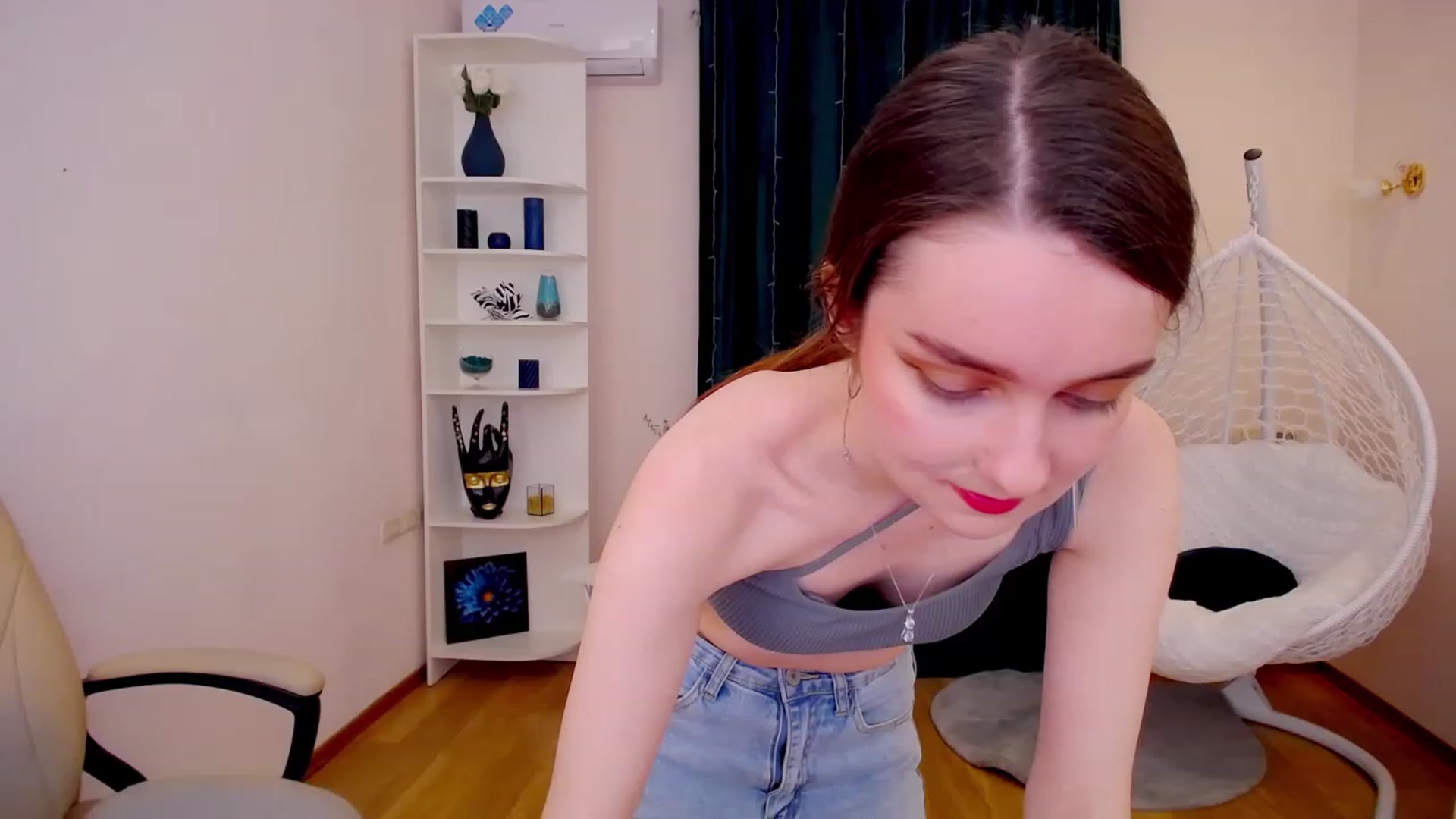 Gallery image thumbnail from OceanFeelss's myfreecams stream on, 02/26/2023, 12:07 image 14 of 20