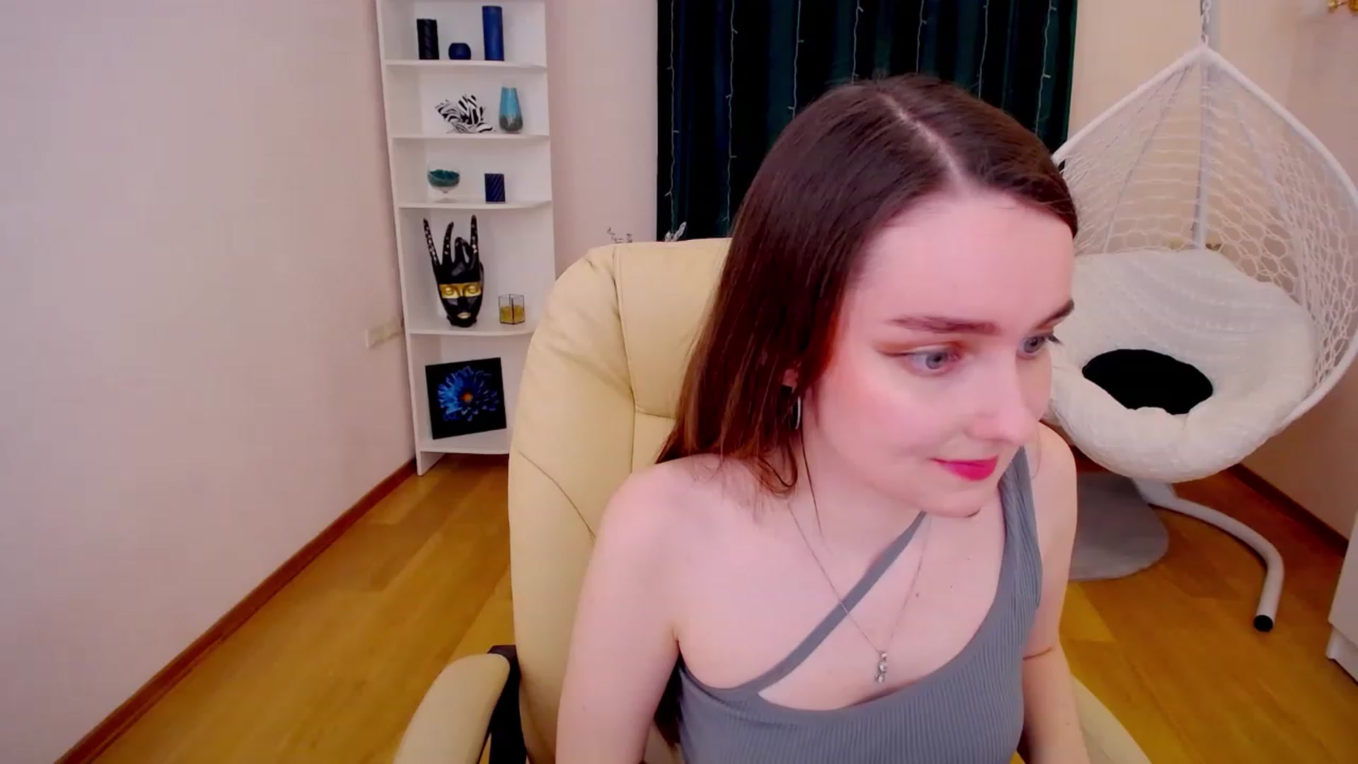 Gallery image thumbnail from OceanFeelss's myfreecams stream on, 02/26/2023, 13:41 image 4 of 20