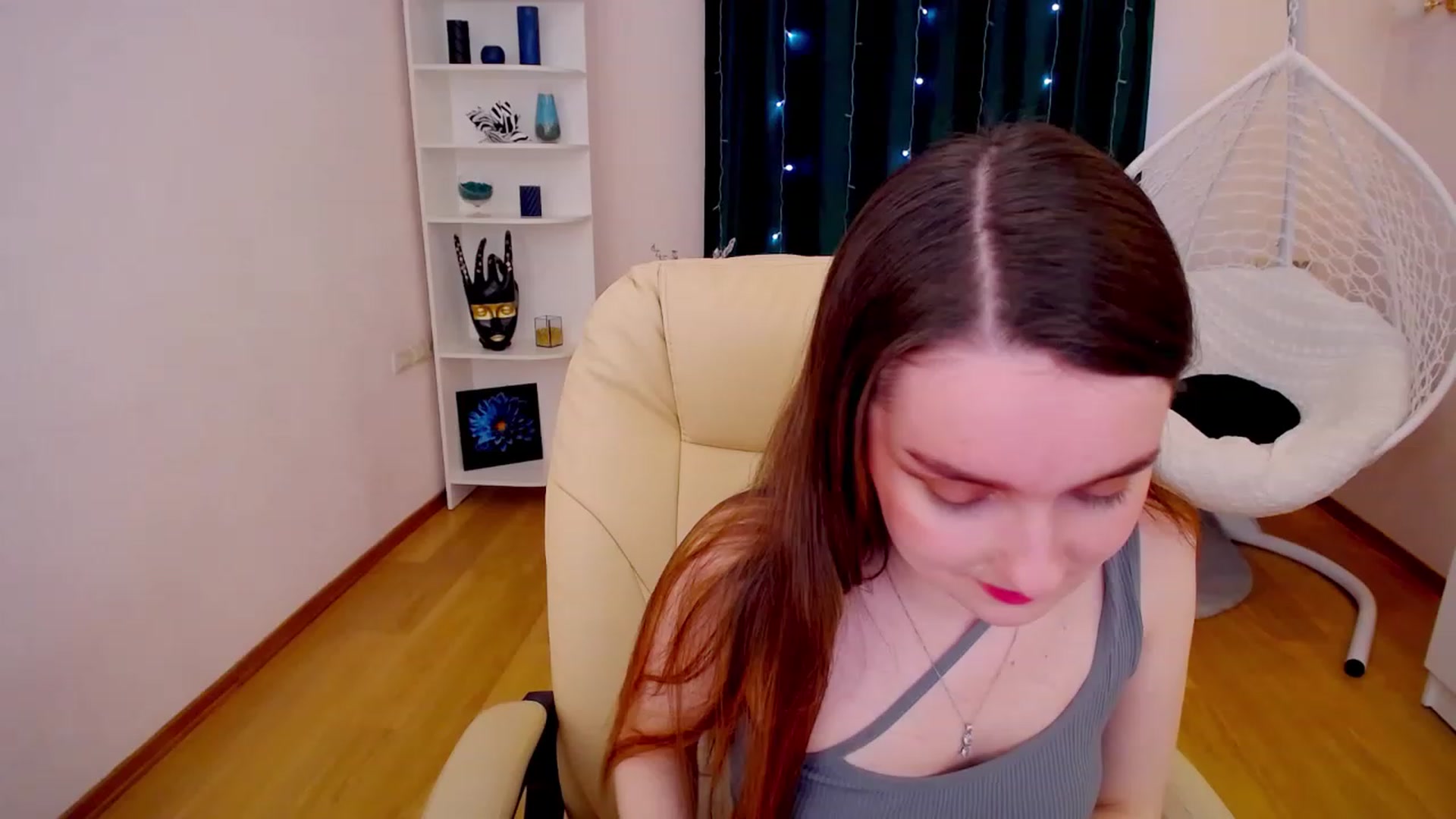 Gallery image thumbnail from OceanFeelss's myfreecams stream on, 02/26/2023, 13:41 image 5 of 20