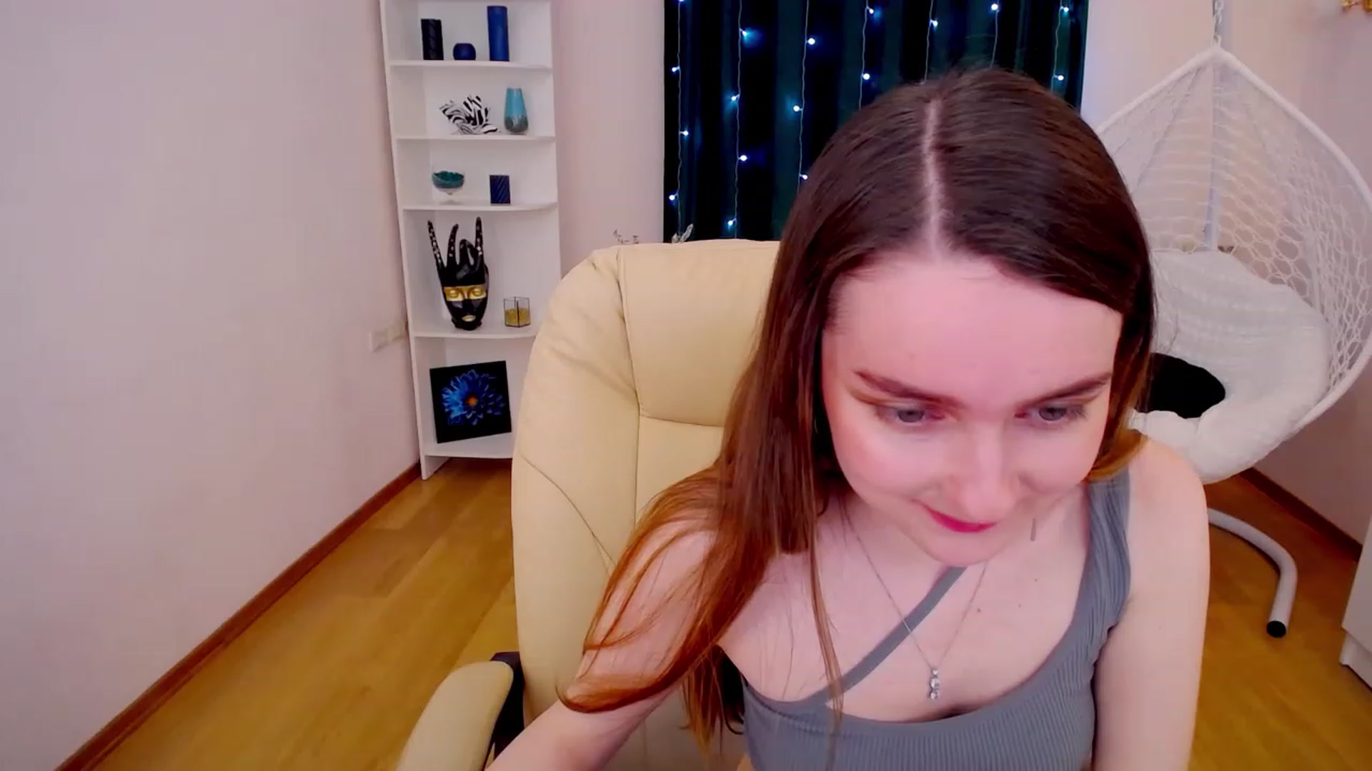 Gallery image thumbnail from OceanFeelss's myfreecams stream on, 02/26/2023, 13:41 image 12 of 20