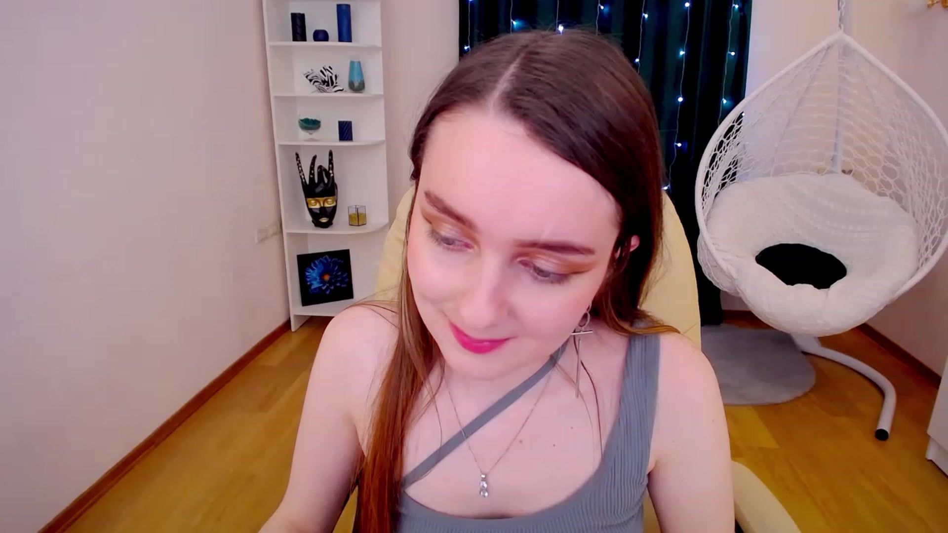 Gallery image thumbnail from OceanFeelss's myfreecams stream on, 02/26/2023, 13:41 image 16 of 20