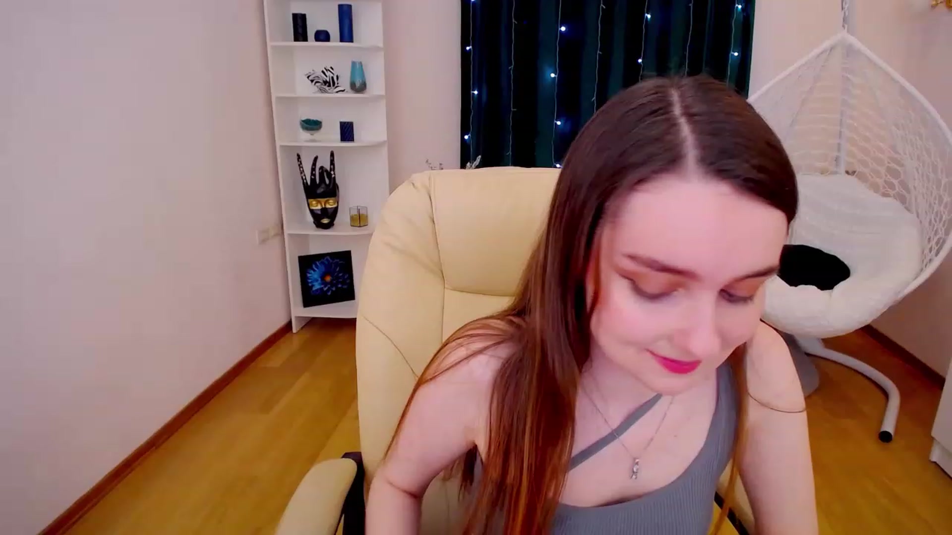 Gallery image thumbnail from OceanFeelss's myfreecams stream on, 02/26/2023, 13:41 image 6 of 20