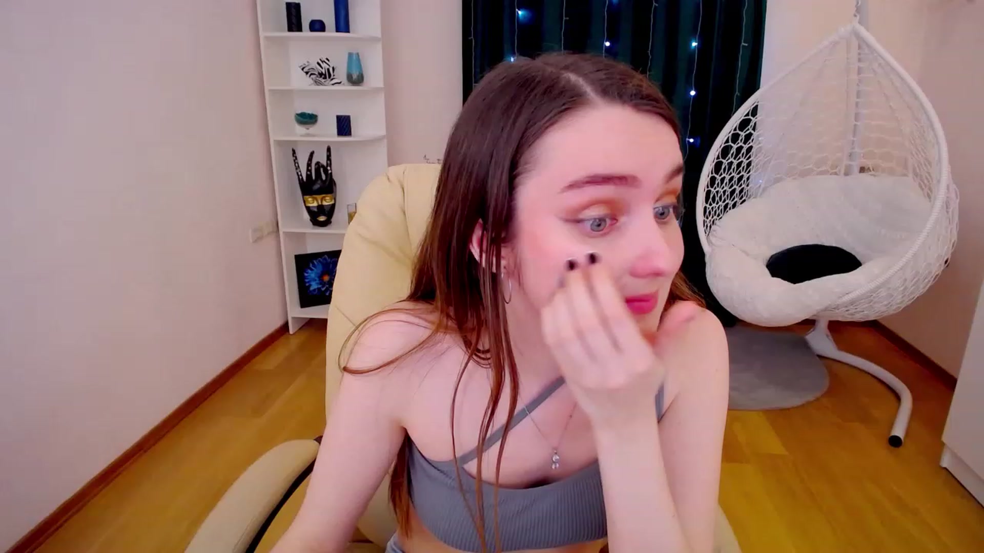 Gallery image thumbnail from OceanFeelss's myfreecams stream on, 02/26/2023, 16:49 image 19 of 20