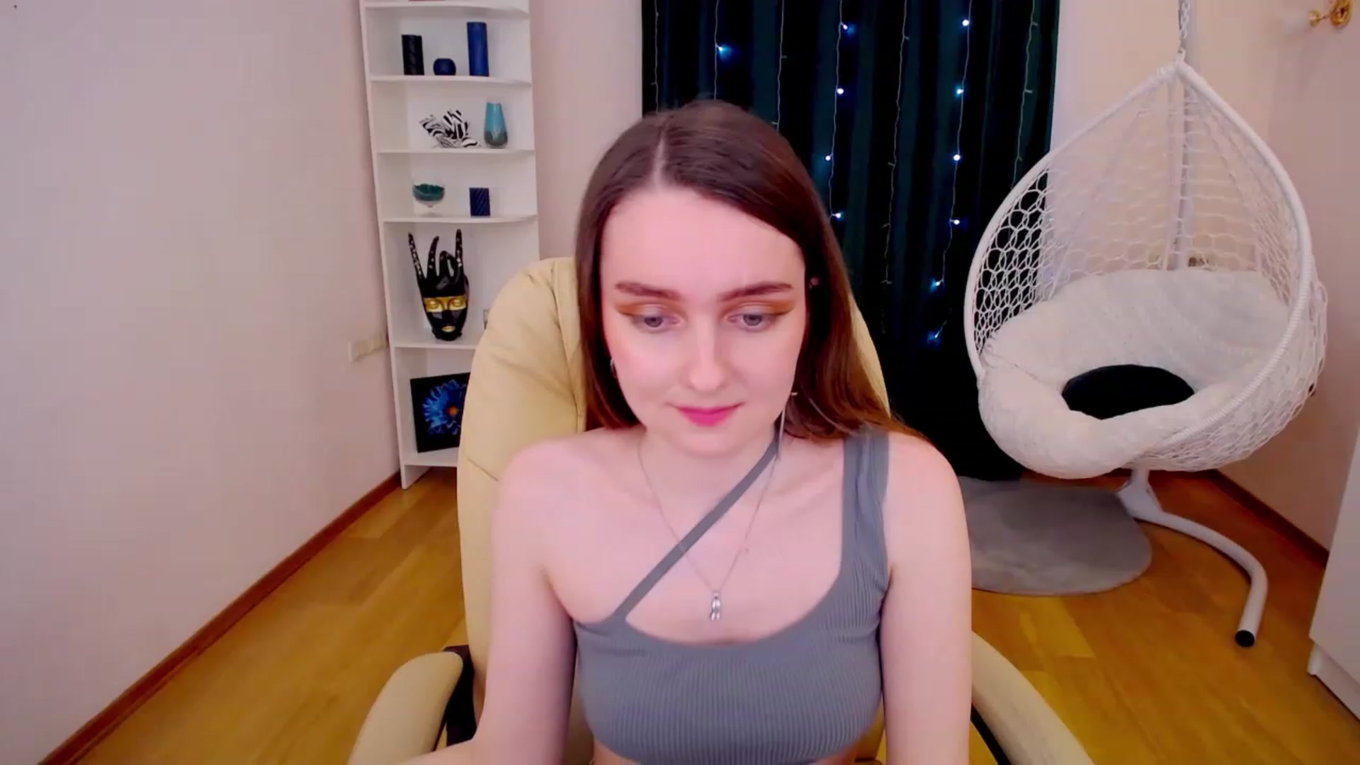 Gallery image thumbnail from OceanFeelss's myfreecams stream on, 02/26/2023, 16:49 image 11 of 20