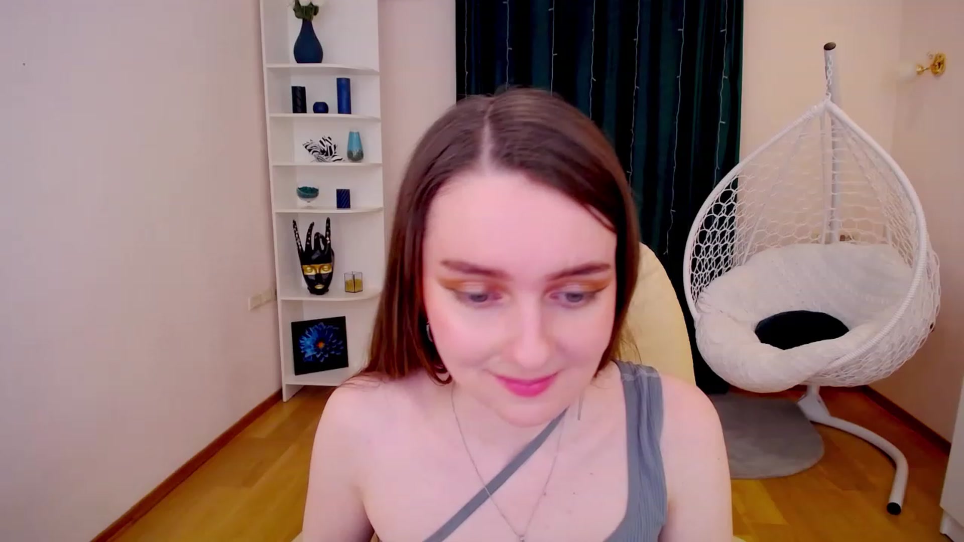 Gallery image thumbnail from OceanFeelss's myfreecams stream on, 02/26/2023, 16:49 image 2 of 20