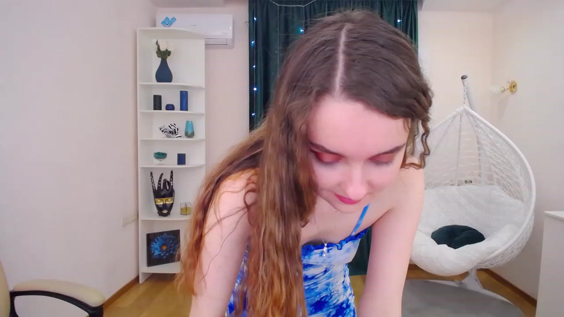 Gallery image thumbnail from OceanFeelss's myfreecams stream on, 02/28/2023, 08:22 image 14 of 20