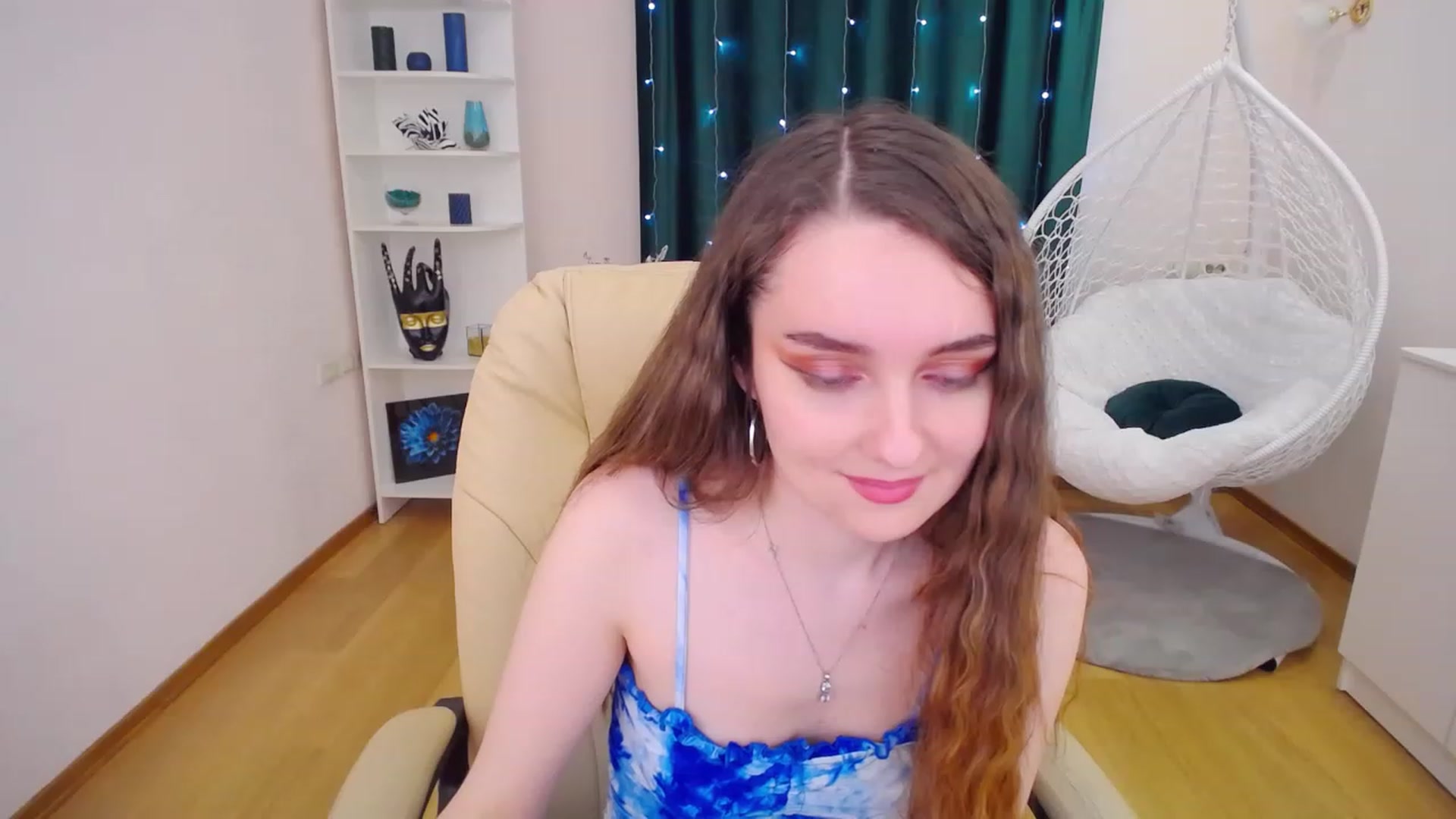 Gallery image thumbnail from OceanFeelss's myfreecams stream on, 02/28/2023, 08:22 image 18 of 20