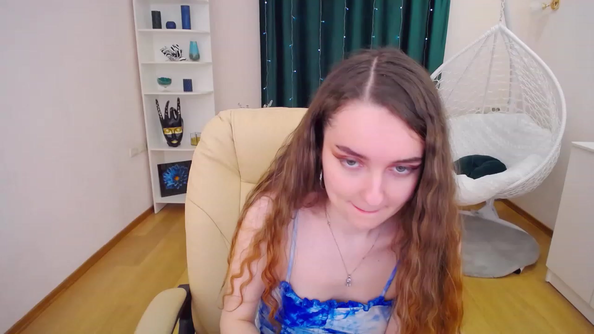 Gallery image thumbnail from OceanFeelss's myfreecams stream on, 02/28/2023, 08:22 image 17 of 20