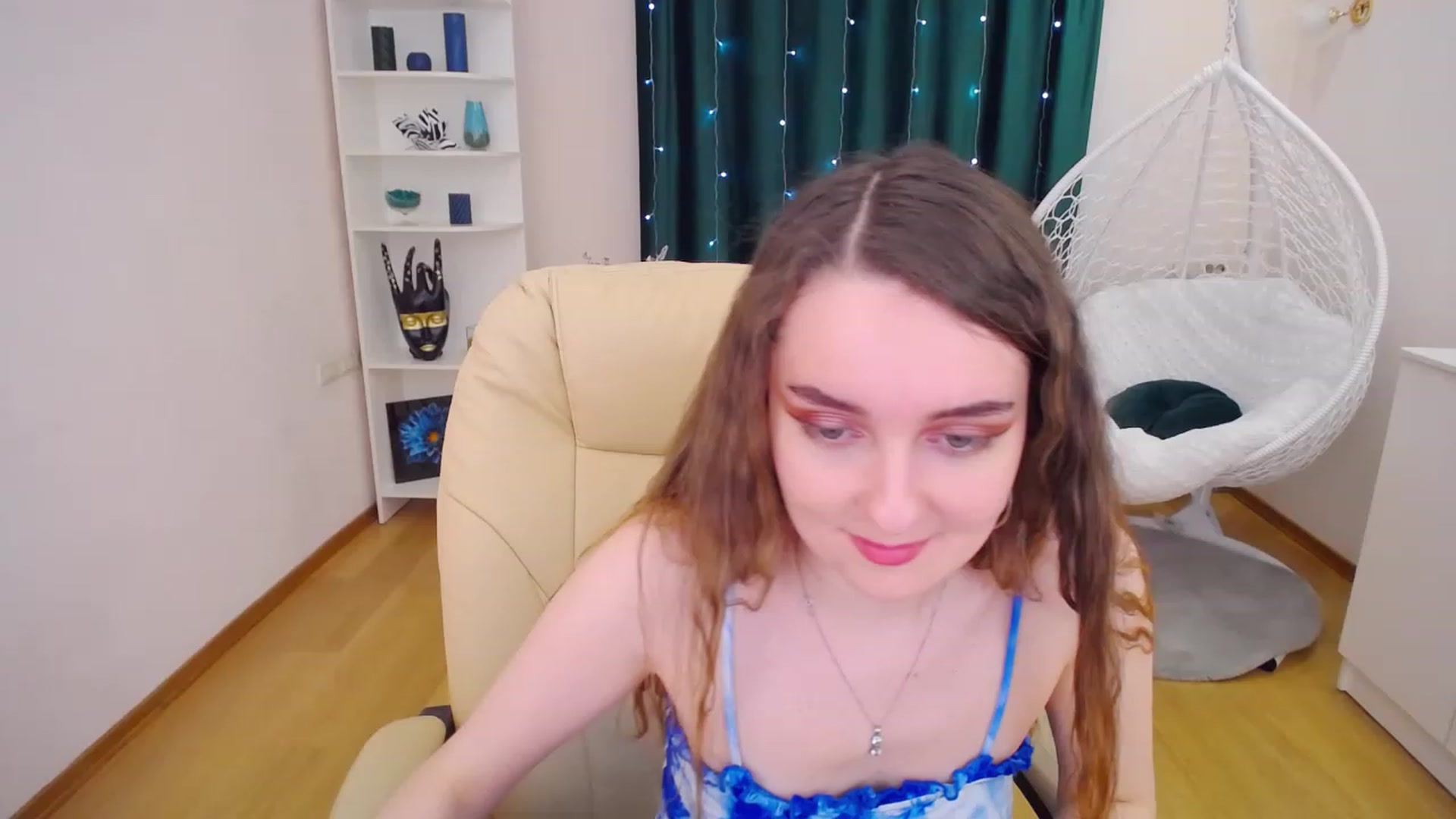 Gallery image thumbnail from OceanFeelss's myfreecams stream on, 02/28/2023, 08:22 image 16 of 20