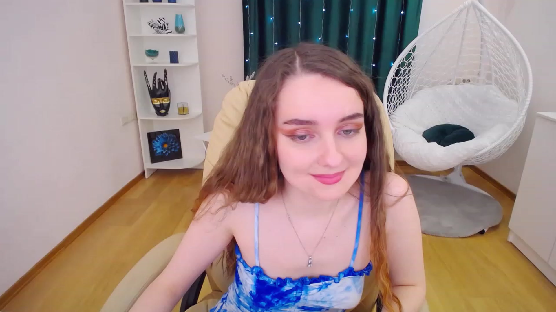 Gallery image thumbnail from OceanFeelss's myfreecams stream on, 02/28/2023, 08:22 image 10 of 20