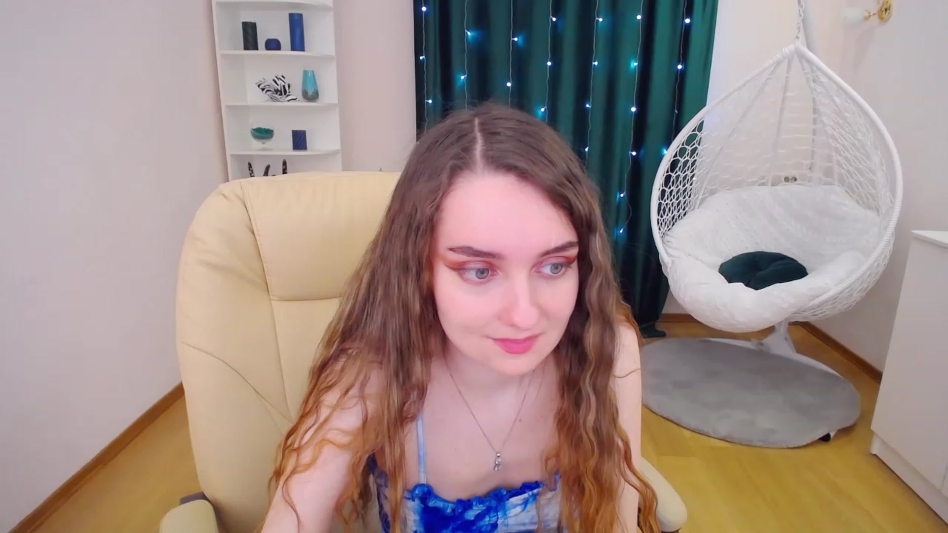 Gallery image thumbnail from OceanFeelss's myfreecams stream on, 02/28/2023, 09:45 image 7 of 20