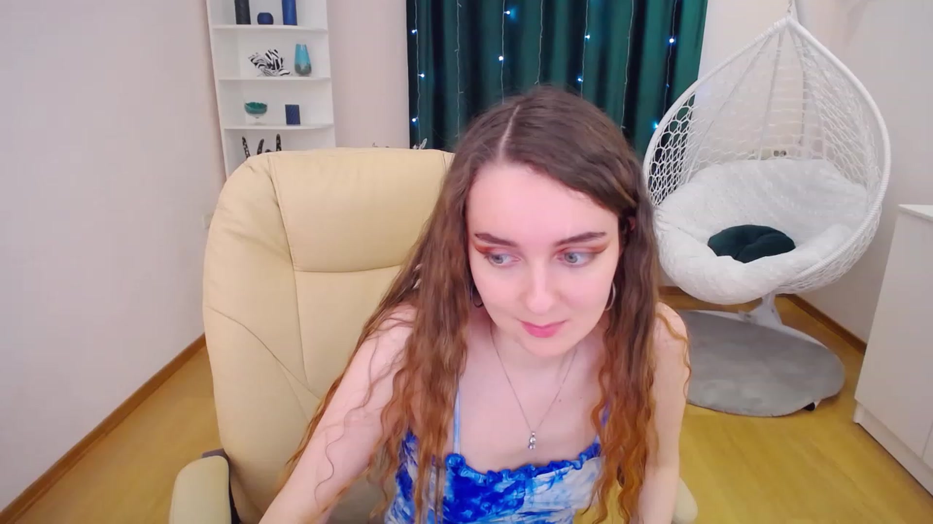 Gallery image thumbnail from OceanFeelss's myfreecams stream on, 02/28/2023, 09:45 image 17 of 20