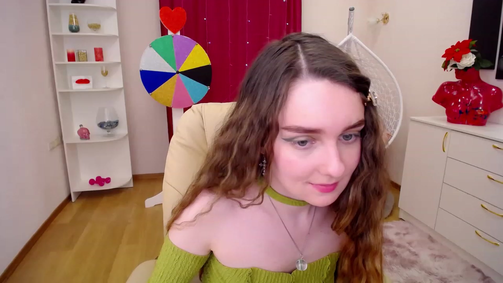 Gallery image thumbnail from OceanFeelss's myfreecams stream on, 03/05/2023, 09:53 image 16 of 20