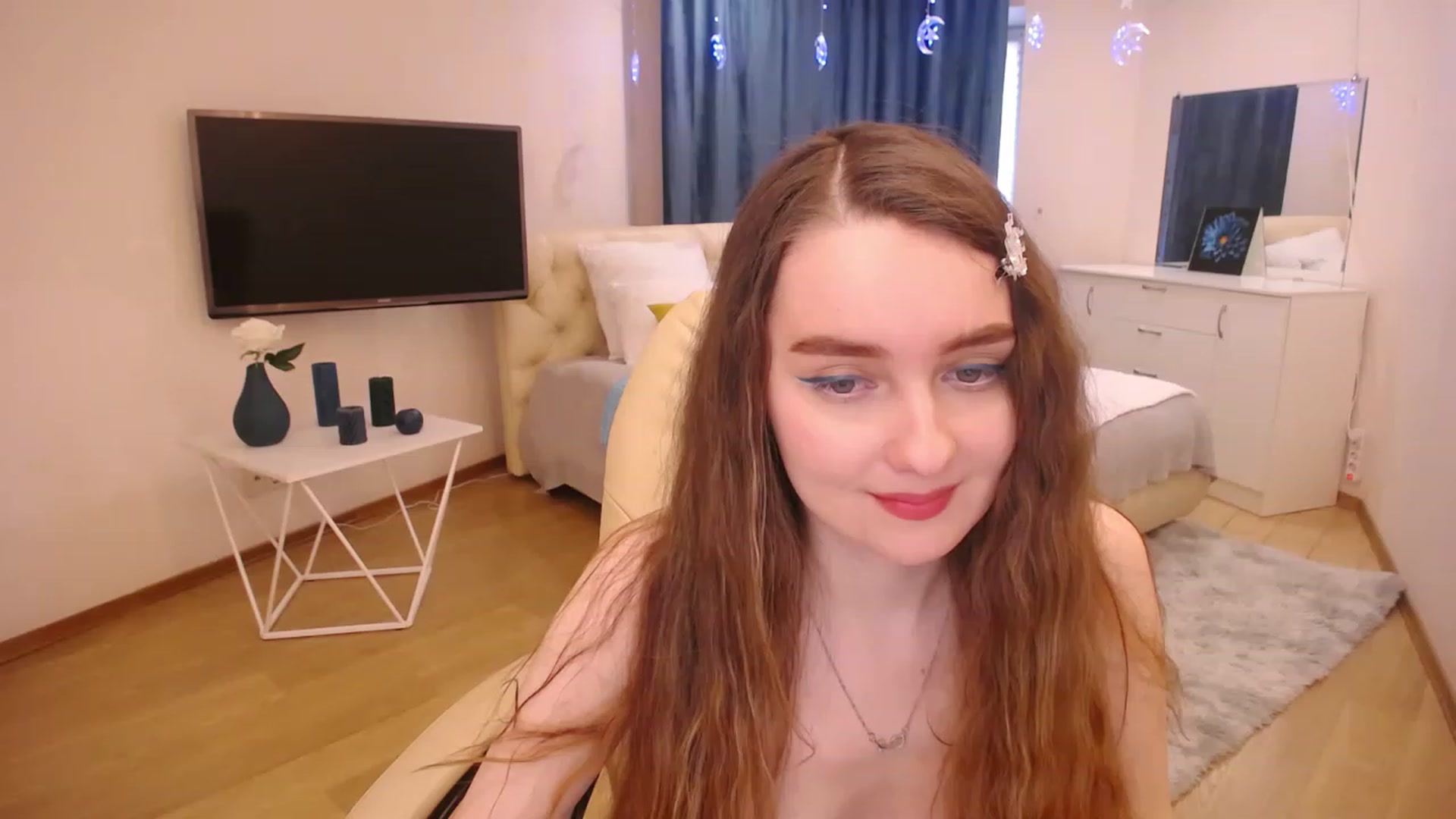 Gallery image thumbnail from OceanFeelss's myfreecams stream on, 03/06/2023, 10:50 image 20 of 20