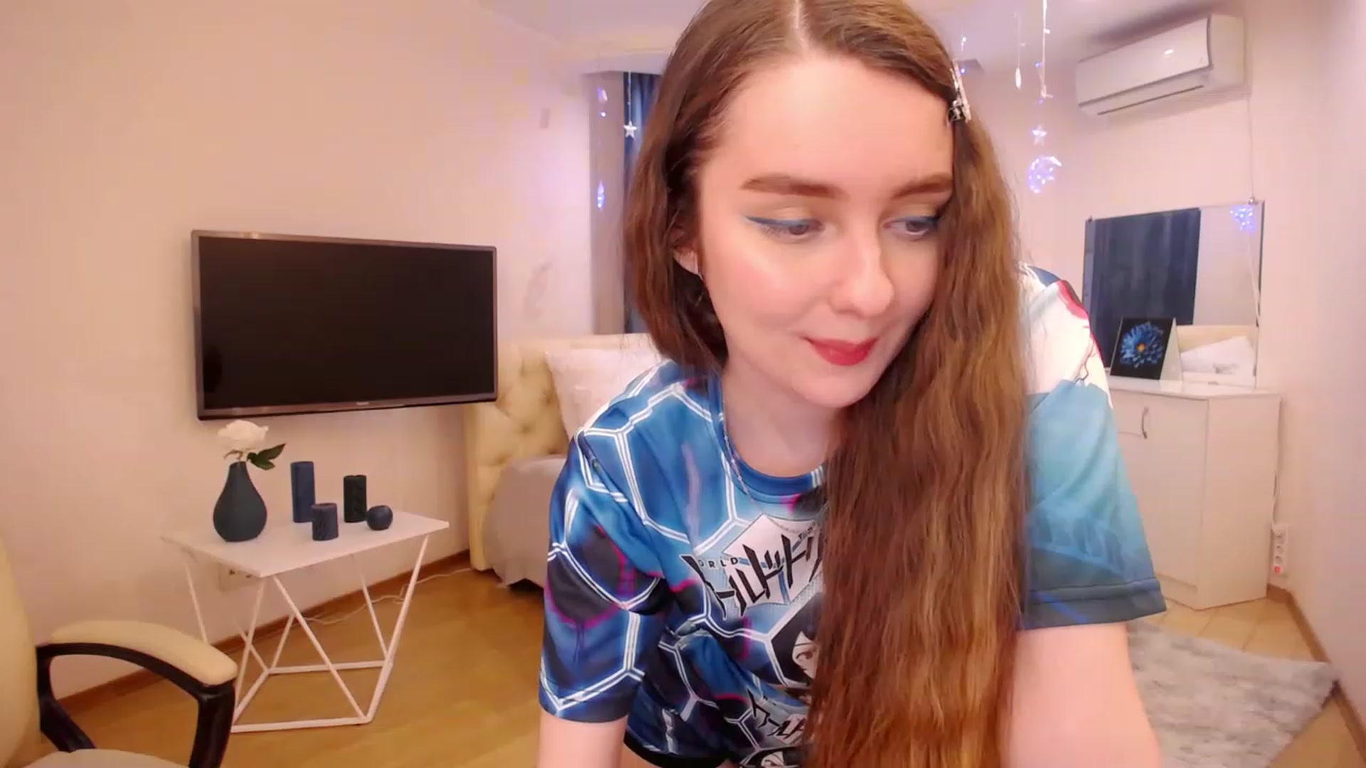 Gallery image thumbnail from OceanFeelss's myfreecams stream on, 03/06/2023, 12:10 image 6 of 20