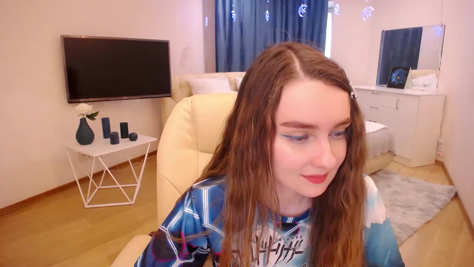 Gallery image thumbnail from OceanFeelss's myfreecams stream on, 03/06/2023, 12:10 image 18 of 20