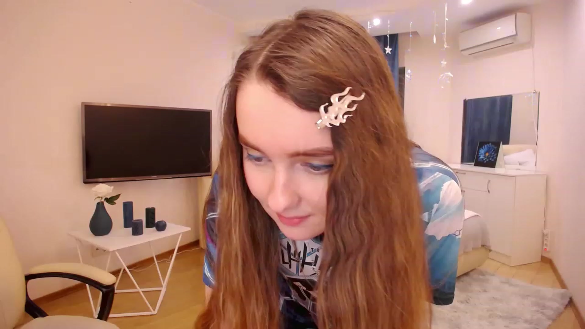 Gallery image thumbnail from OceanFeelss's myfreecams stream on, 03/06/2023, 15:39 image 15 of 20